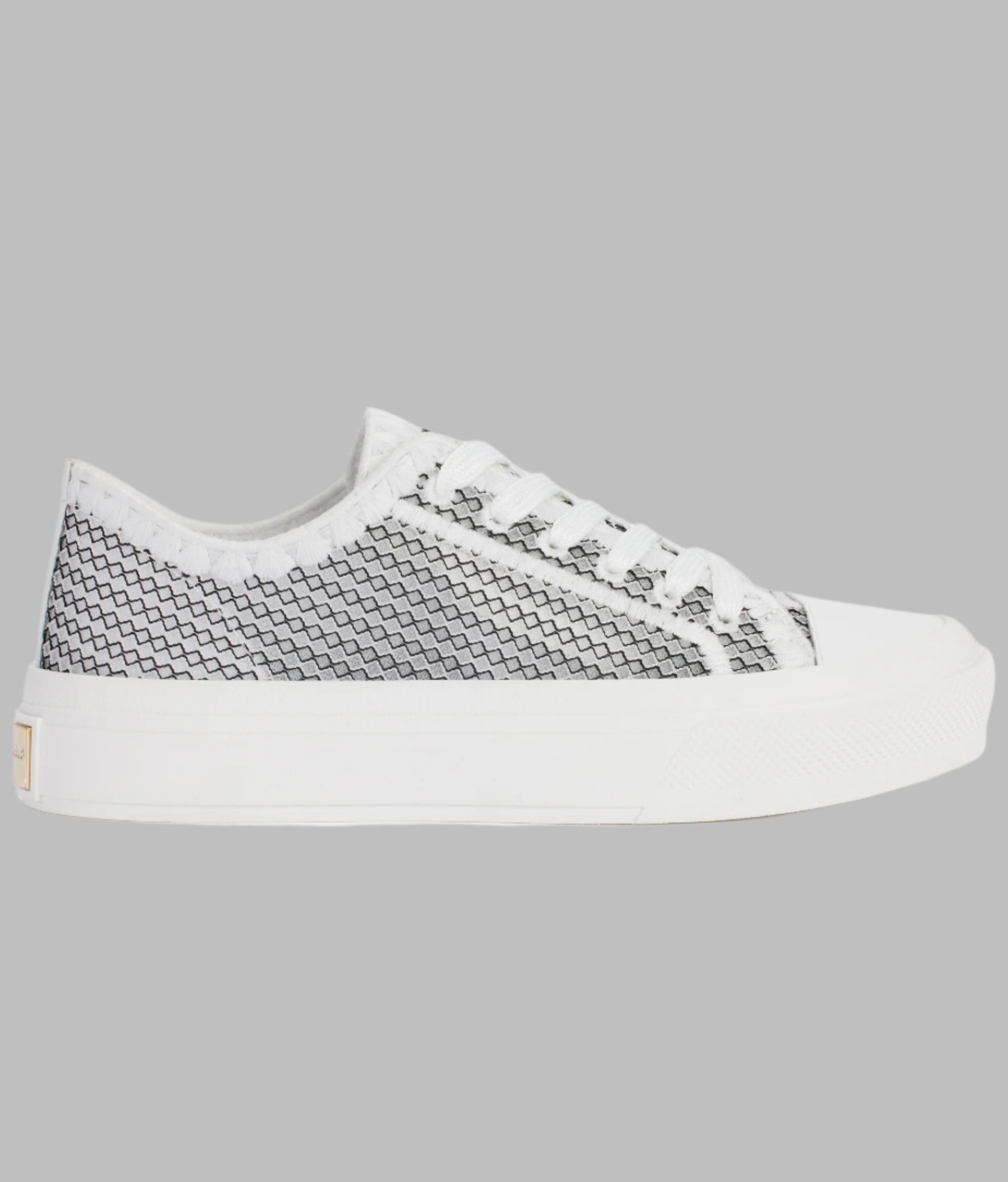 GIDDEON SNEAKER View 1 | Spring Picks GIDDEON SNEAKER View 1 | Spring Picks