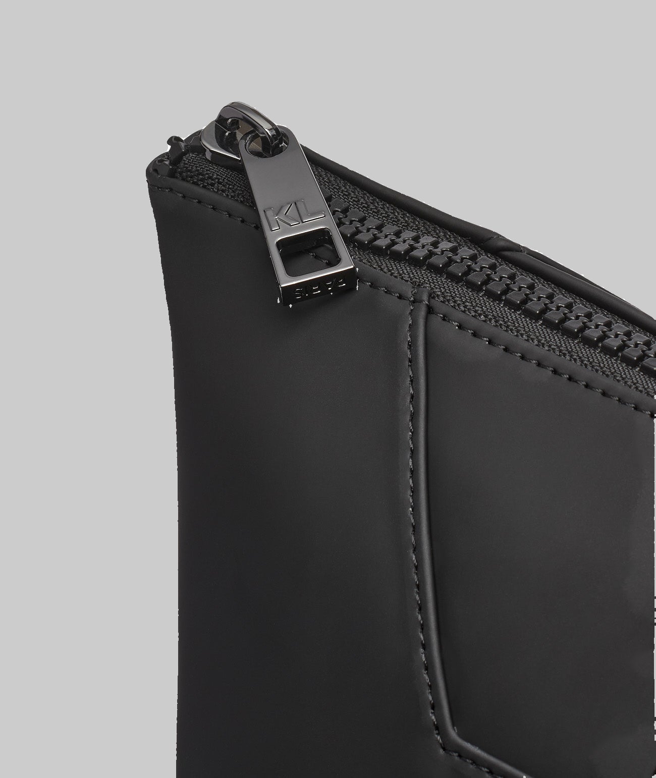 WORLD TOUR TRAVEL TOTE BAG VIEW 5 | The Handbag Edit WORLD TOUR TRAVEL TOTE BAG VIEW 5 | The Handbag Edit