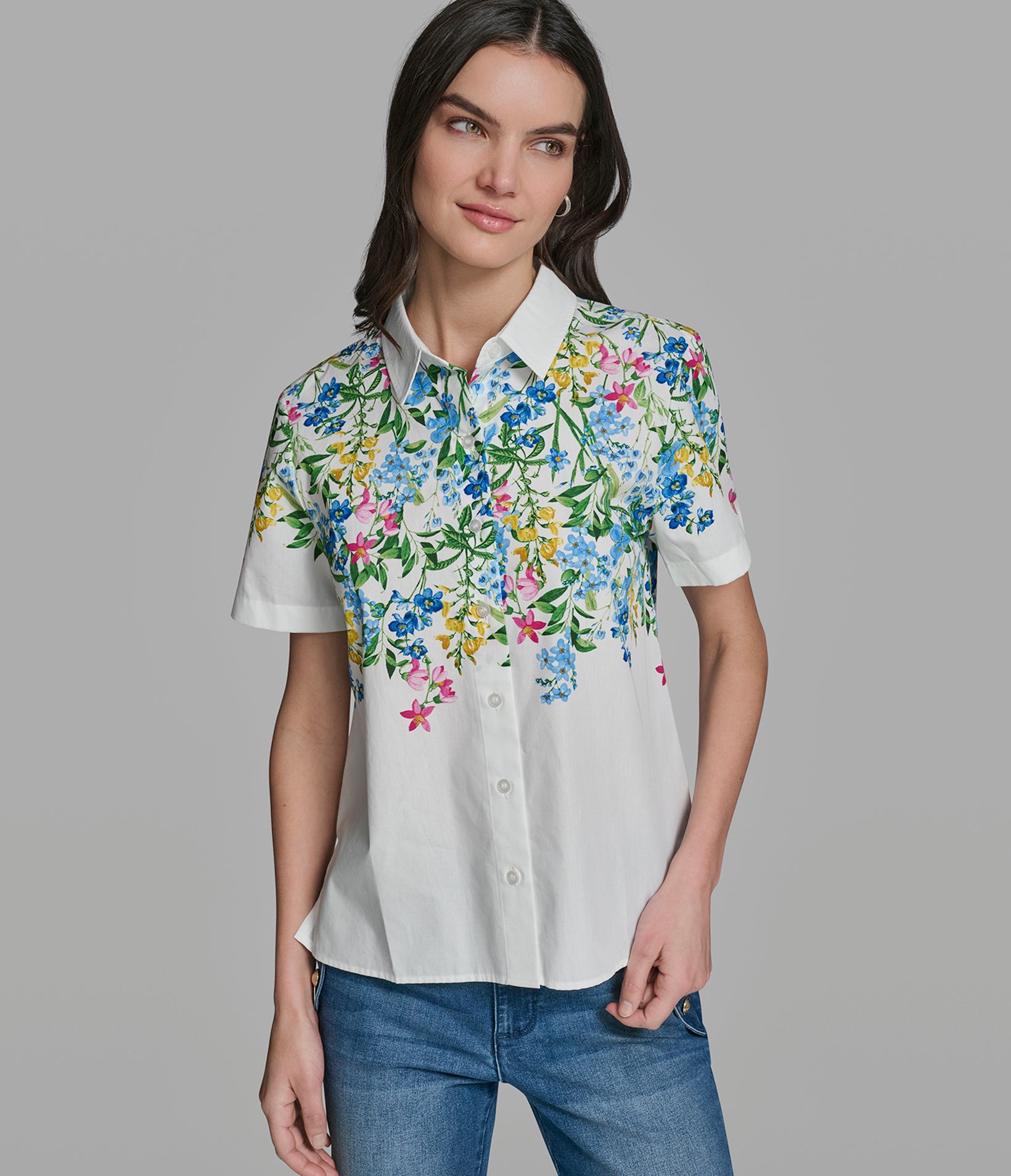 SHORT SLEEVE FLORAL BLOUSE View 1 | New Women's Clothing SHORT SLEEVE FLORAL BLOUSE View 1 | New Women's Clothing