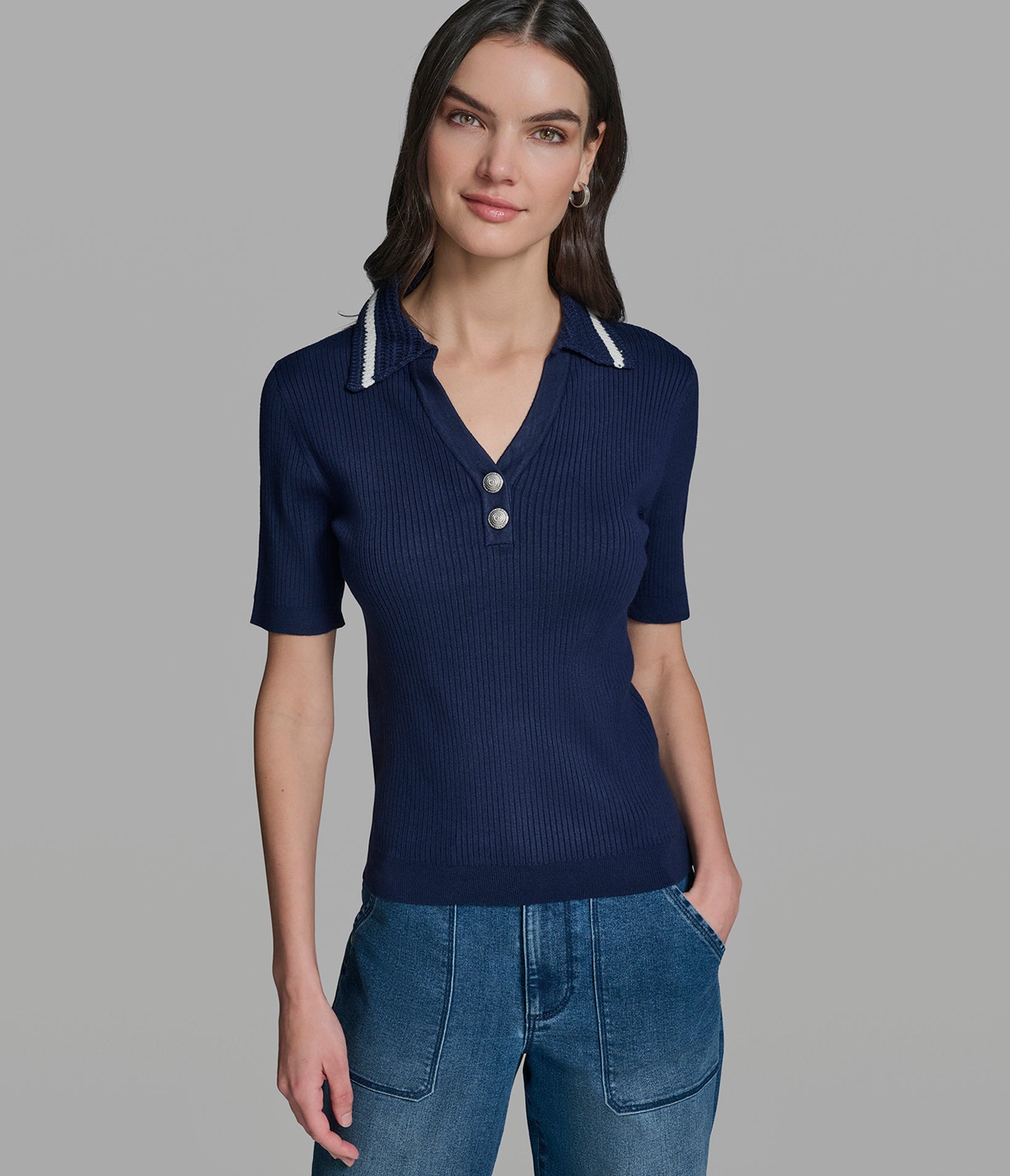 SHORT SLEEVE POLO WITH CROCHET COLLAR View 1 | Women's Clothing SHORT SLEEVE POLO WITH CROCHET COLLAR View 1 | Women's Clothing