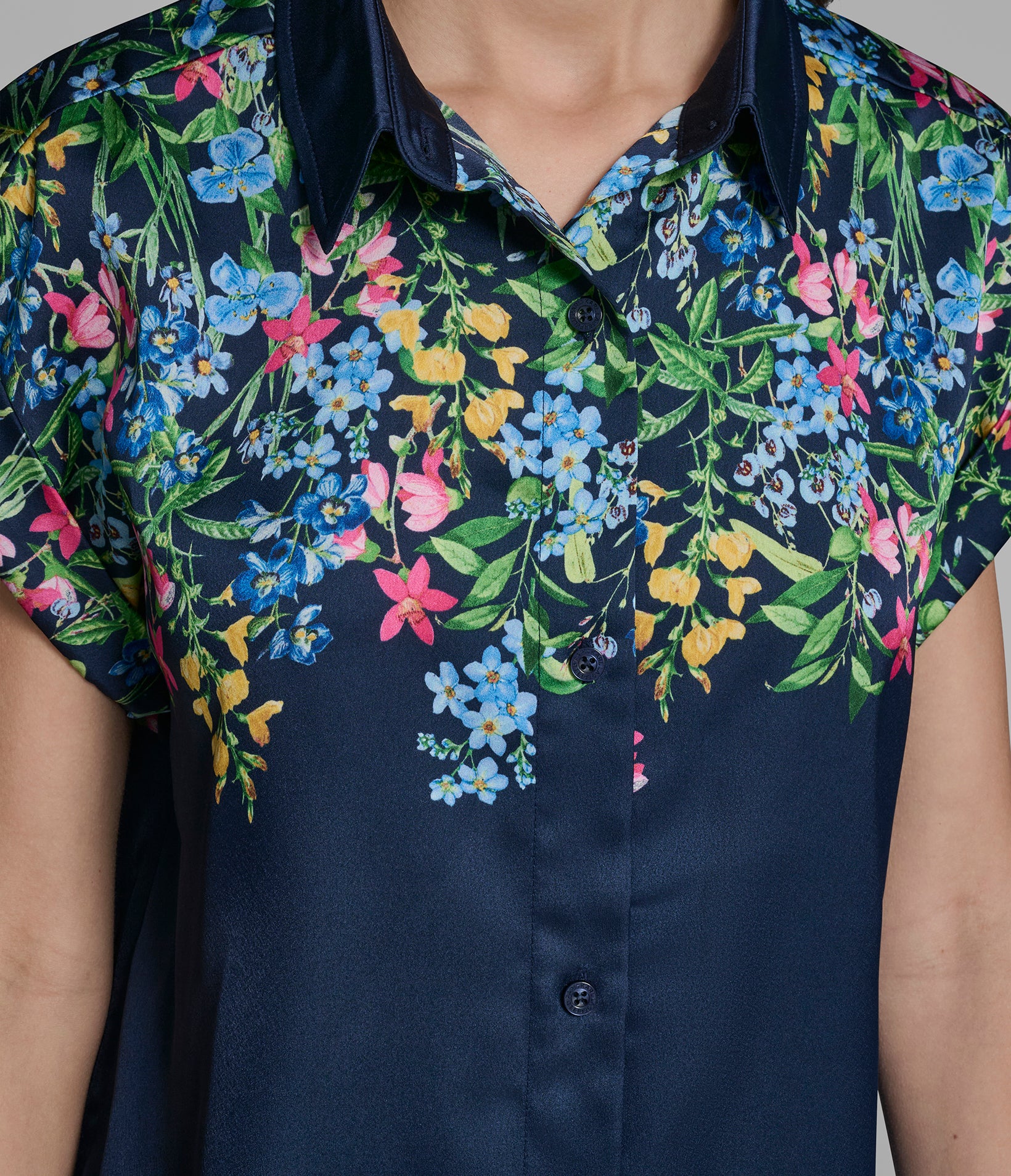 FLORAL PRINT BUNGEE HEM TOP VIEW 6 | New Arrivals FLORAL PRINT BUNGEE HEM TOP VIEW 6 | New Arrivals