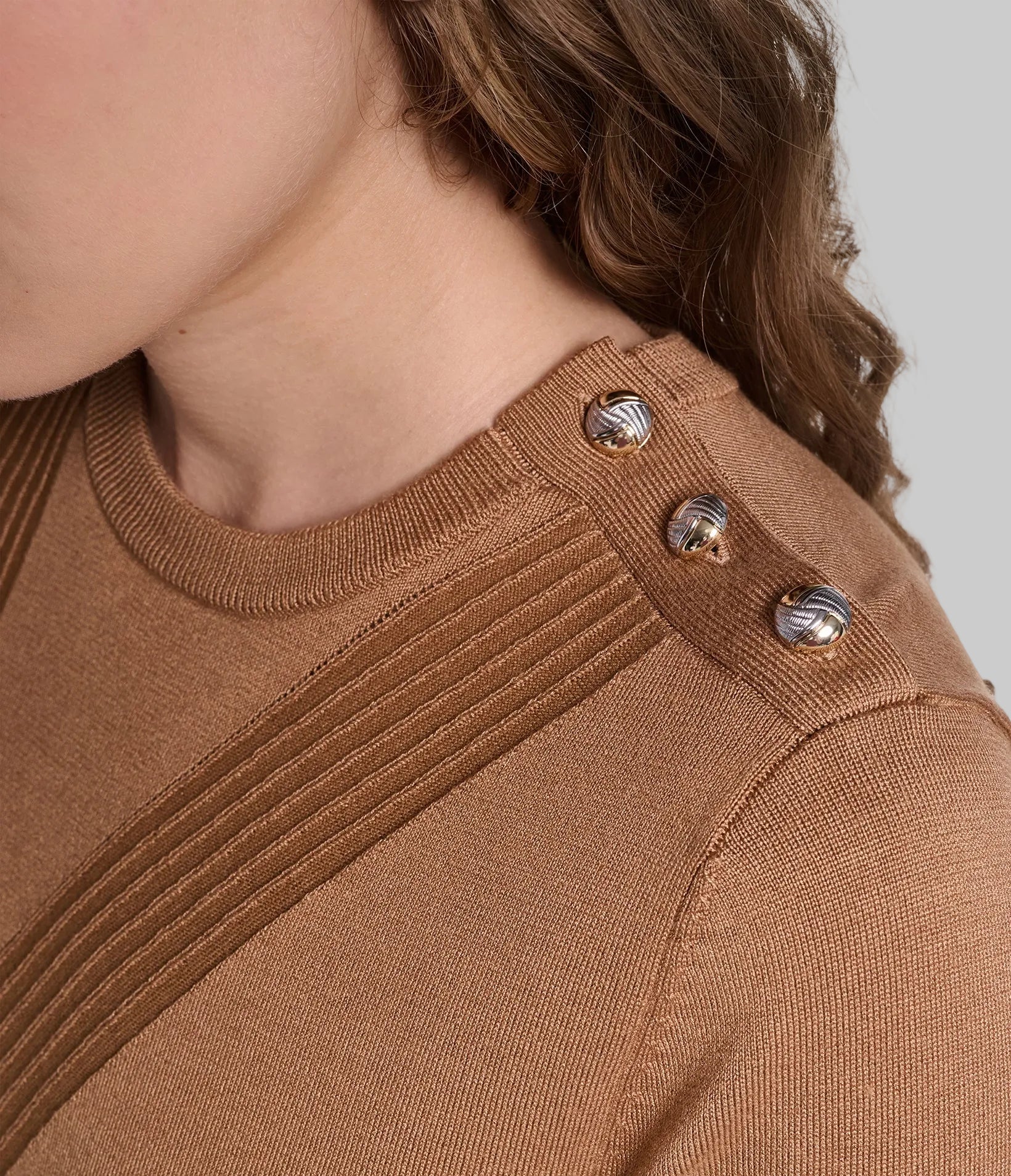 SHORT SLEEVE K SWEATER WITH BUTTONS VIEW 7 | Women's Tops & Sweaters SHORT SLEEVE K SWEATER WITH BUTTONS VIEW 7 | Women's Tops & Sweaters