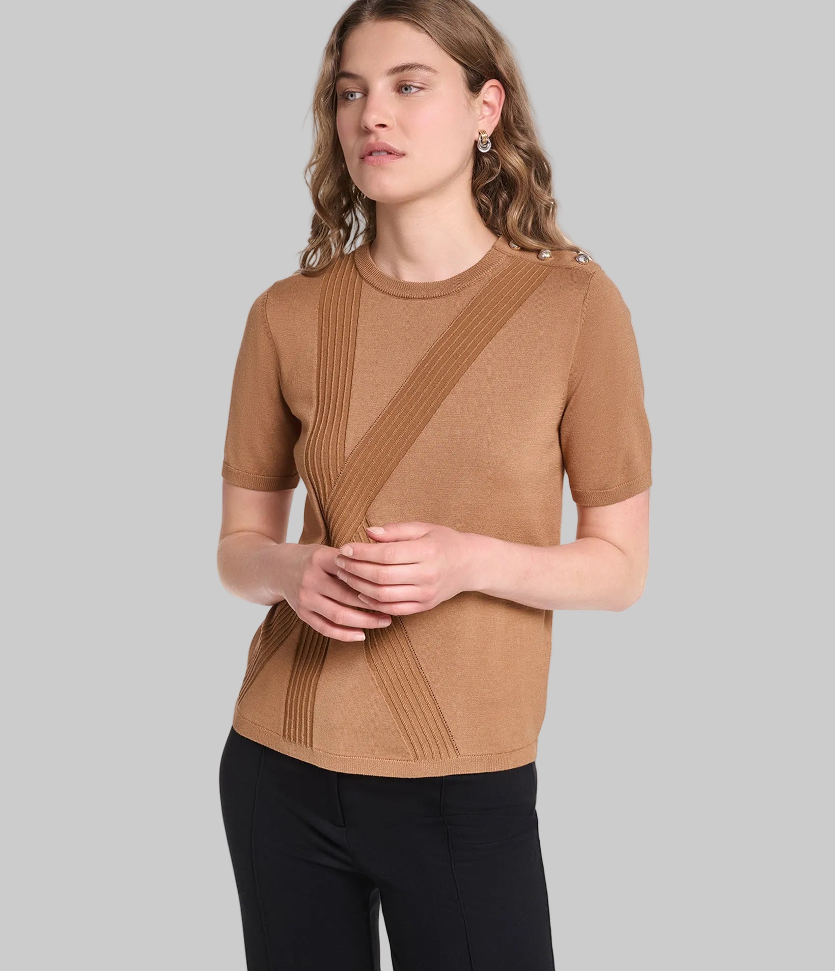 SHORT SLEEVE K SWEATER WITH BUTTONS View 1 | Women's Tops & Sweaters SHORT SLEEVE K SWEATER WITH BUTTONS View 1 | Women's Tops & Sweaters