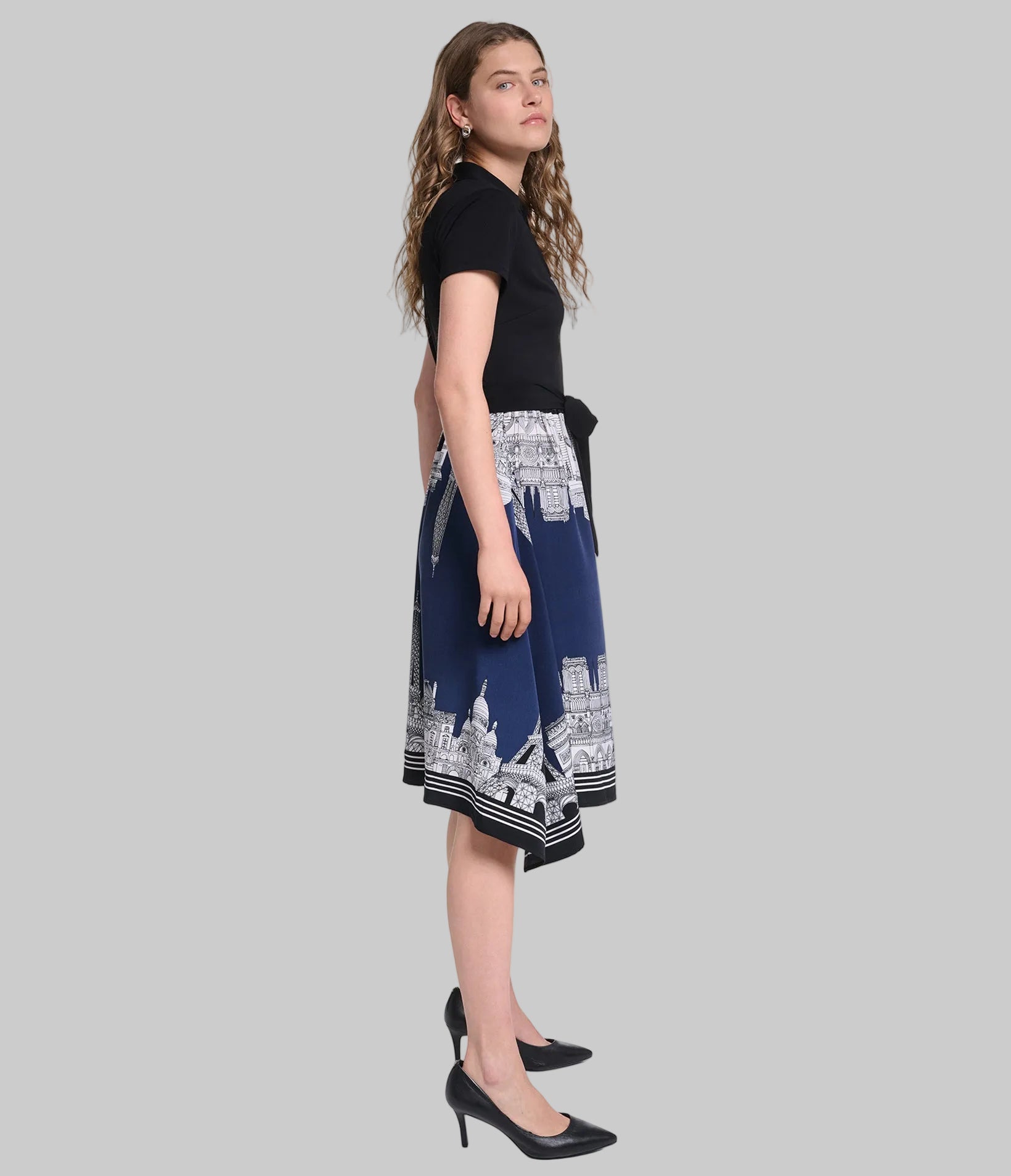 PRINTED PARIS SCENE MIDI DRESS VIEW 3 PRINTED PARIS SCENE MIDI DRESS VIEW 3