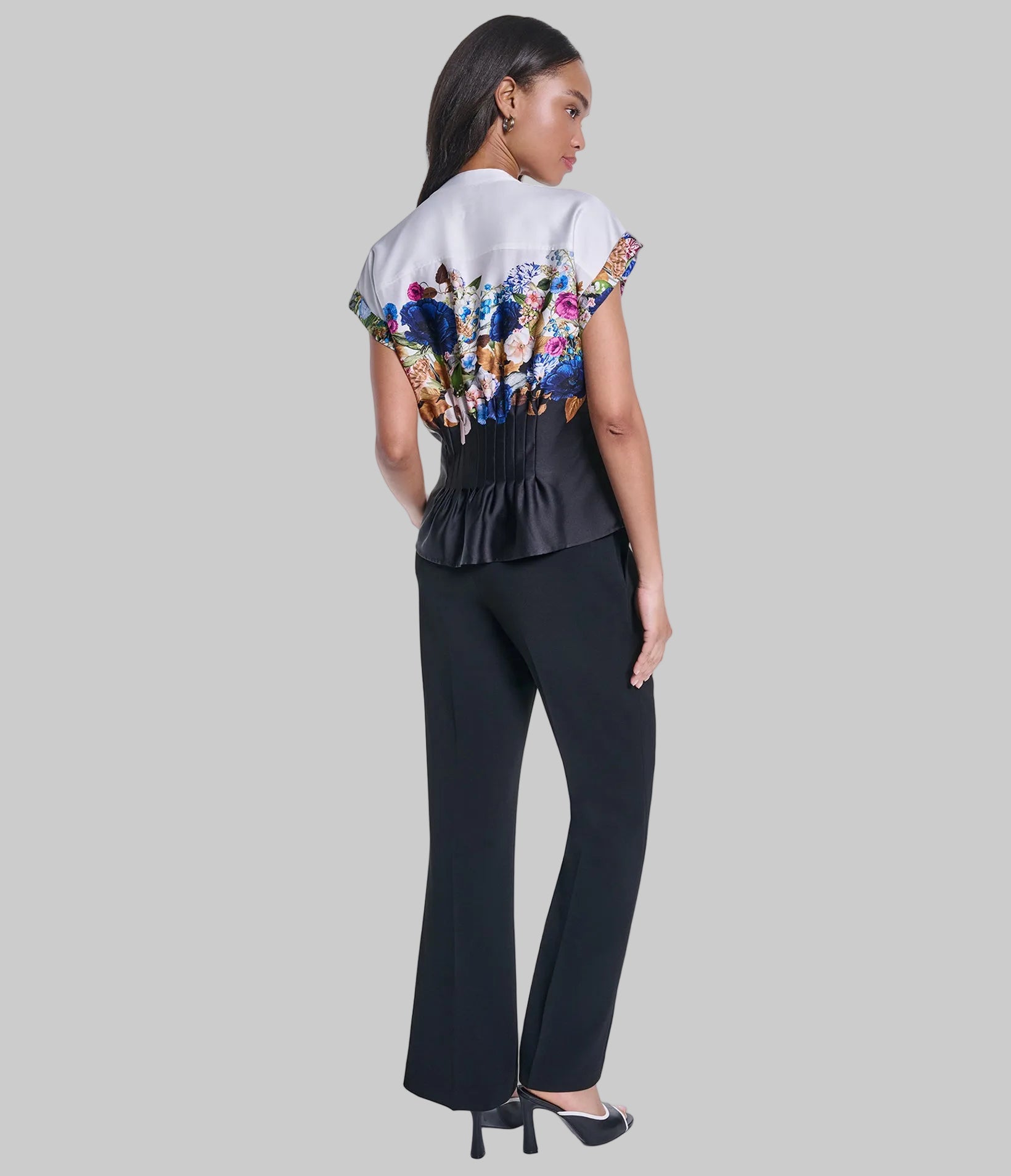 SHORT SLEEVE FLORAL GARDEN PRINT BLOUSE VIEW 5 SHORT SLEEVE FLORAL GARDEN PRINT BLOUSE VIEW 5