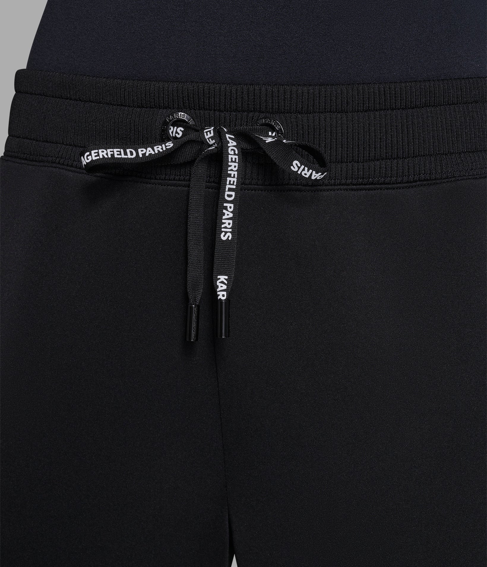 CO-ORD LOGO TAPE JOGGER VIEW 6 CO-ORD LOGO TAPE JOGGER VIEW 6