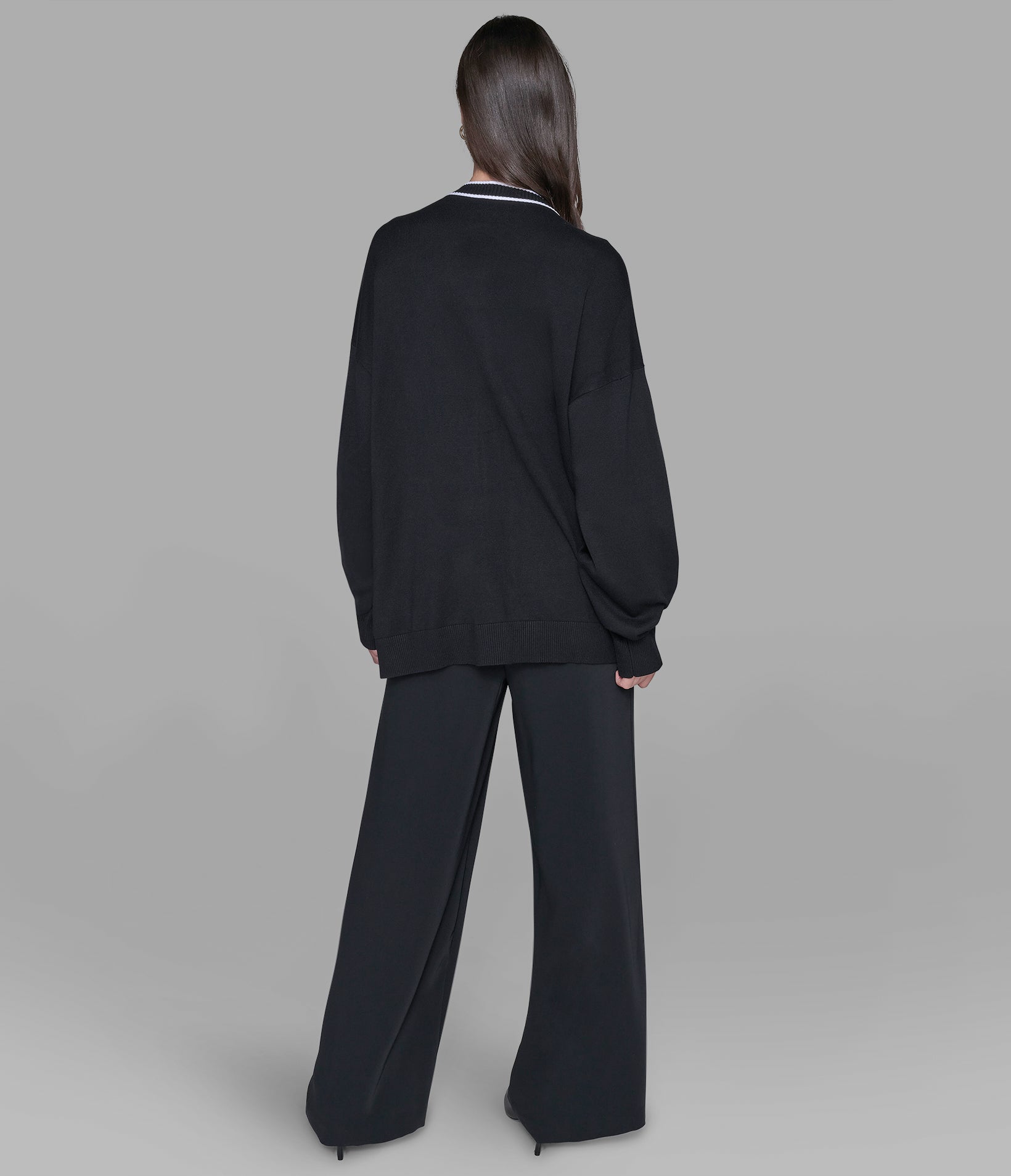 VARSITY CARDIGAN WITH PATCH View 2 | Women's Tops & Sweaters VARSITY CARDIGAN WITH PATCH View 2 | Women's Tops & Sweaters