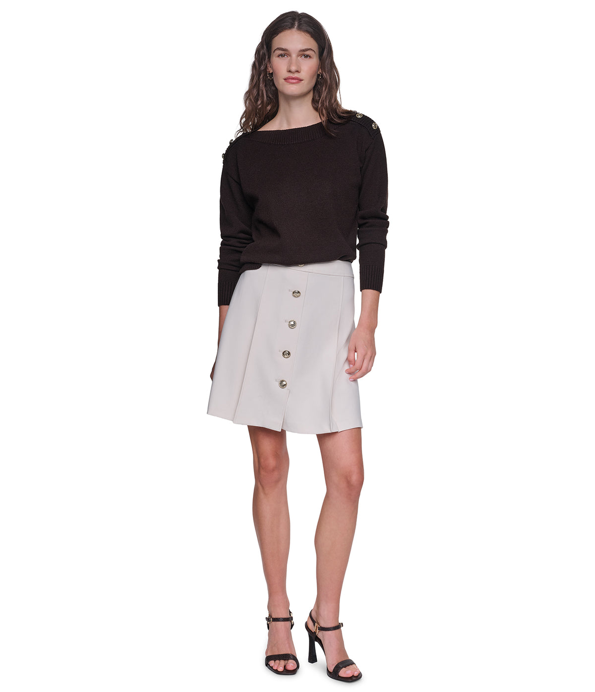 BUTTON DETAIL PLEATED SKIRT VIEW 5 BUTTON DETAIL PLEATED SKIRT VIEW 5