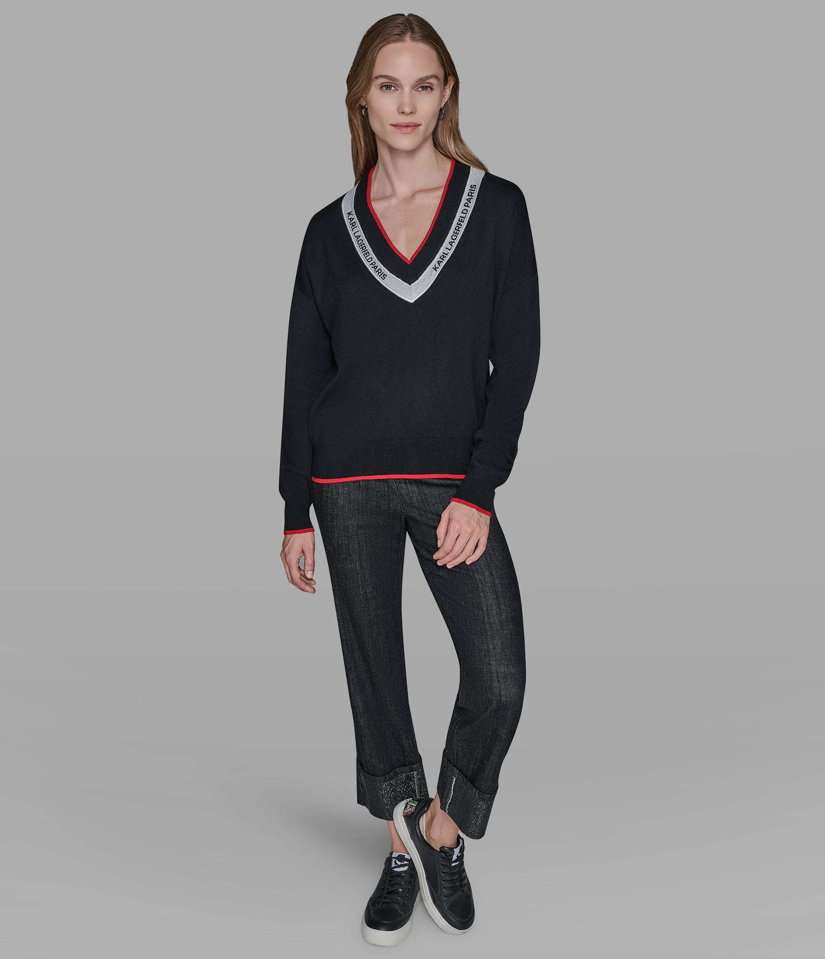 V-NECK LOGO TAPE SWEATER VIEW 3 V-NECK LOGO TAPE SWEATER VIEW 3