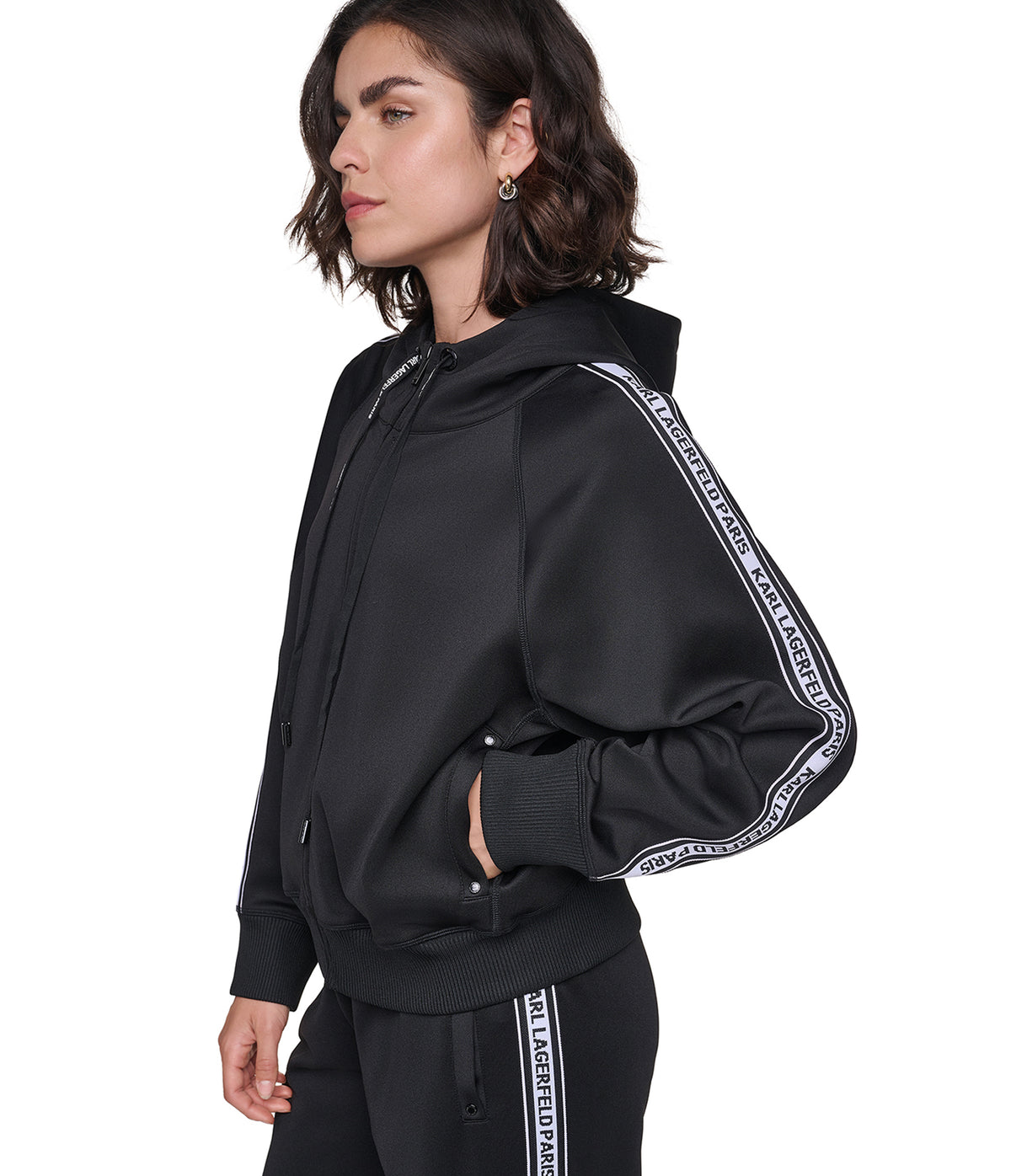 LOGO TAPE TRACK JACKET VIEW 3 LOGO TAPE TRACK JACKET VIEW 3