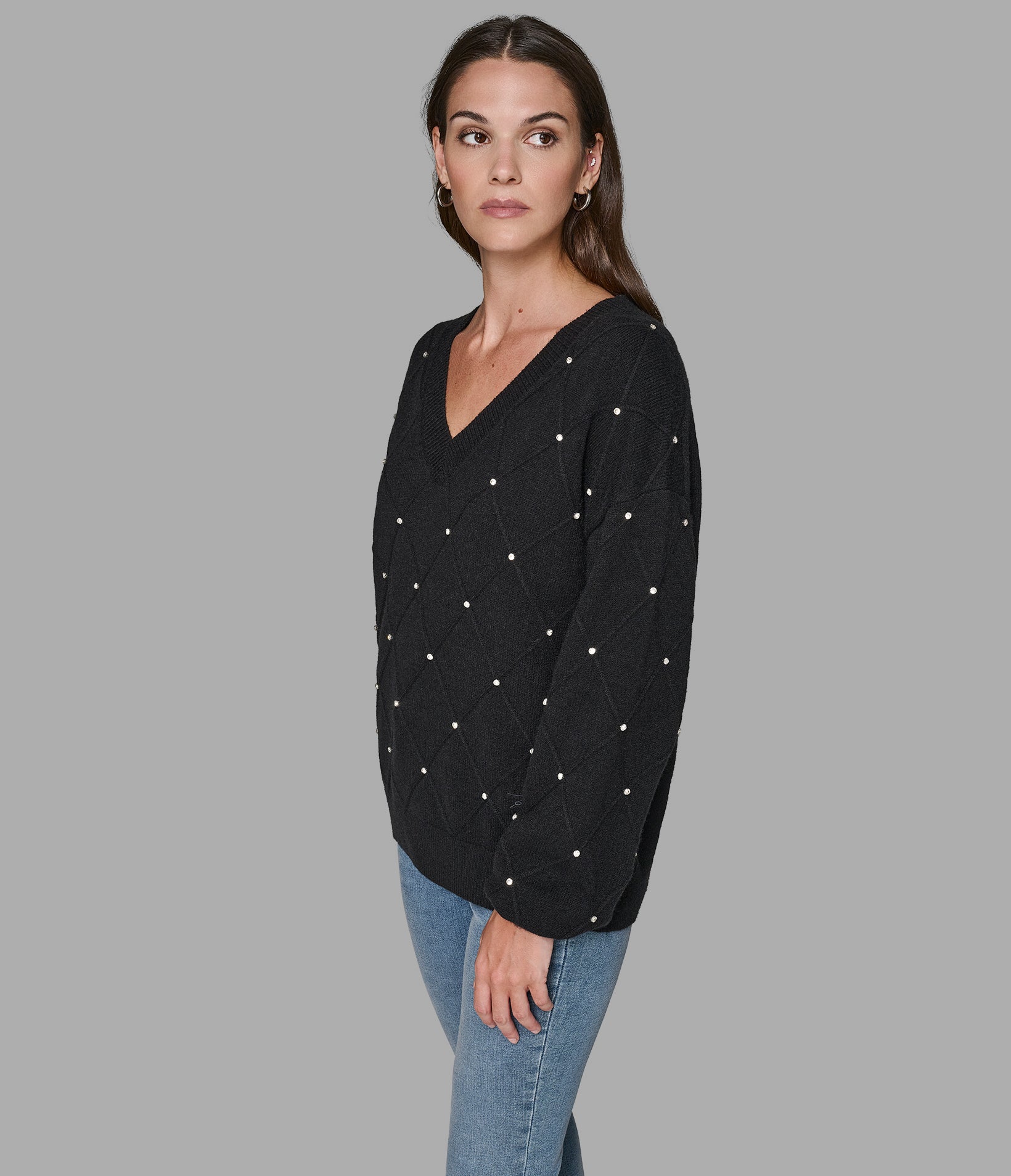 PEARL V-NECK SWEATER View 1 | Women's Clothing PEARL V-NECK SWEATER View 1 | Women's Clothing