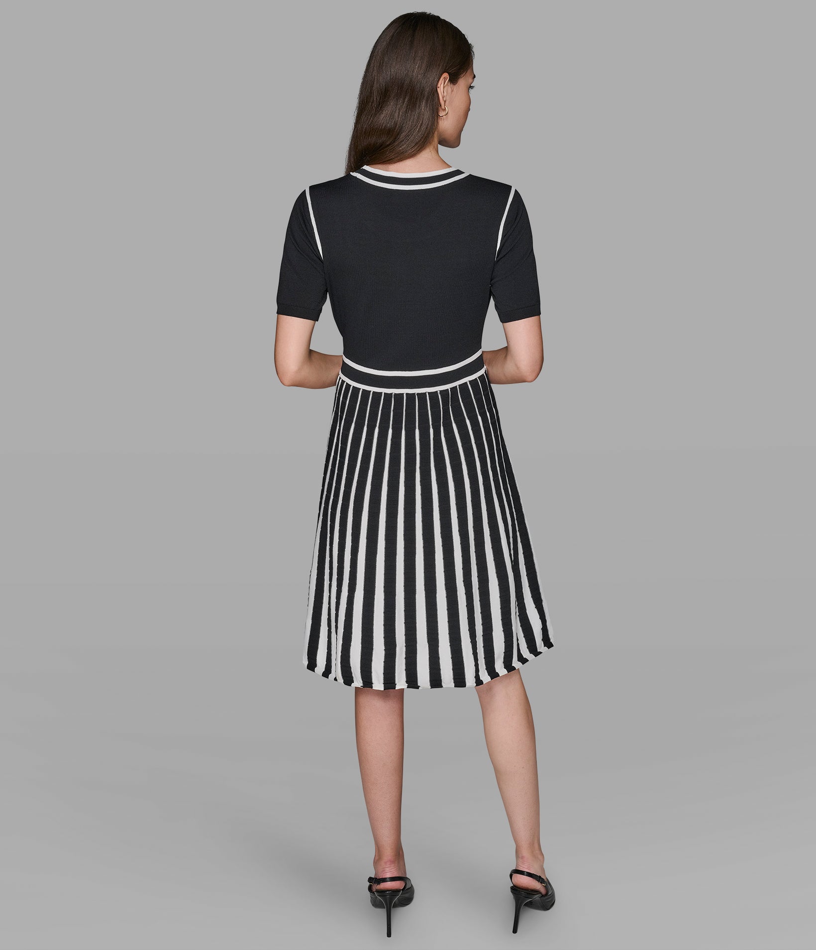 SHORT SLEEVE A-LINE SWEATER DRESS WITH CONTRAST TRIM View 2 | Women's Clothing SHORT SLEEVE A-LINE SWEATER DRESS WITH CONTRAST TRIM View 2 | Women's Clothing