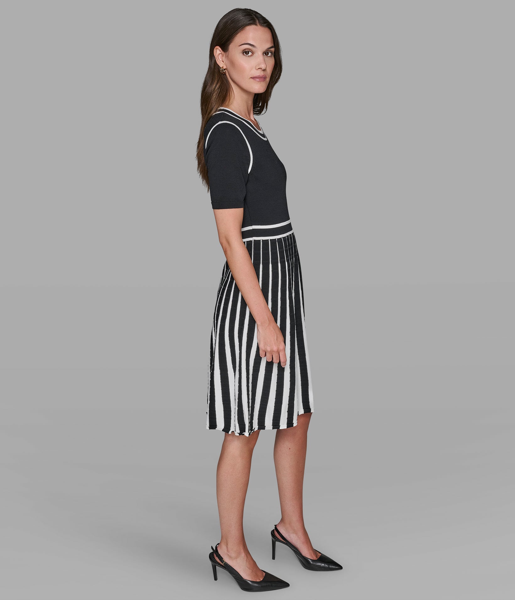Short Sleeve A Line Sweater Dress With Contrast Trim | Dresses