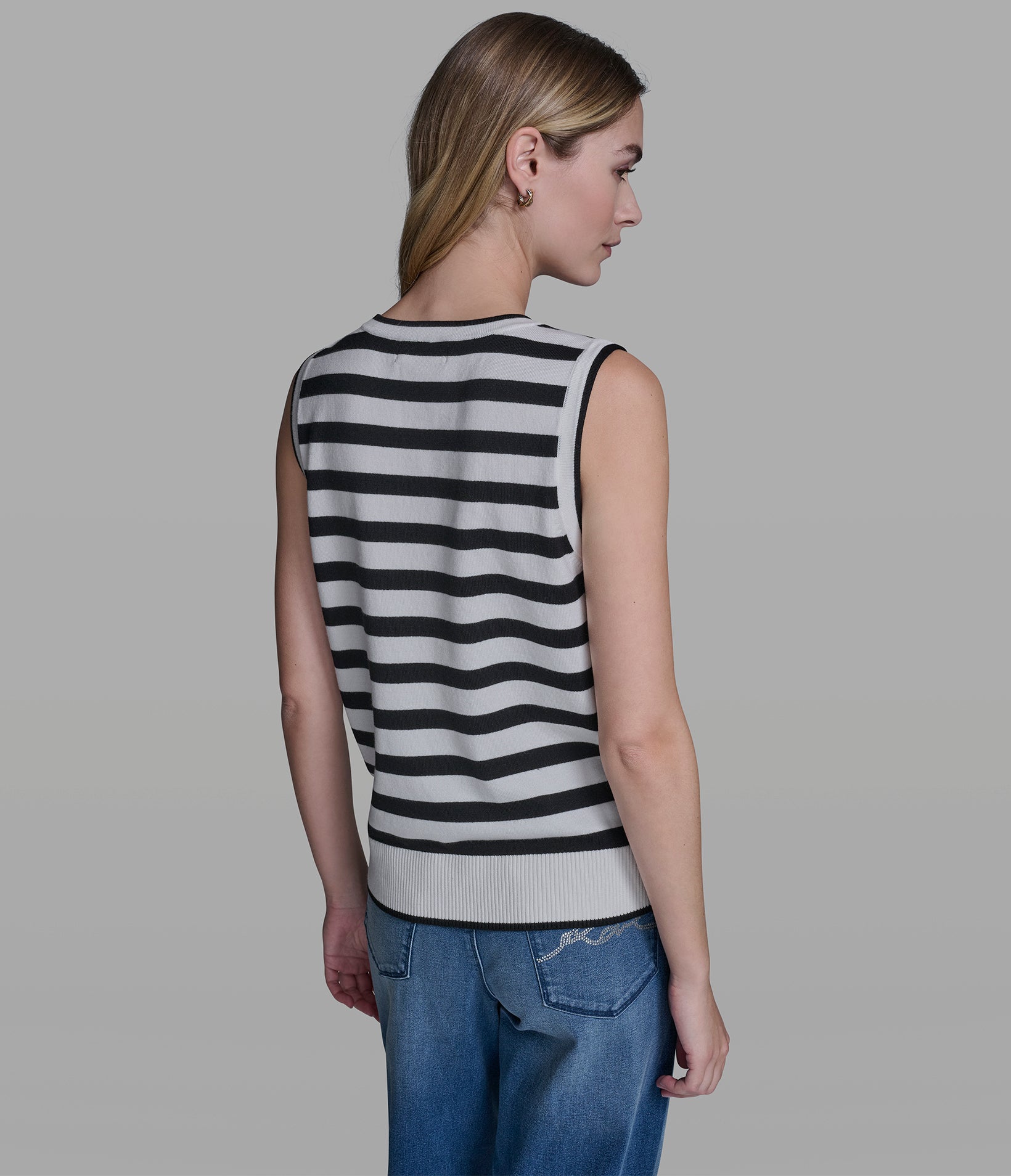 STRIPED V-NECK SWEATER View 2 | Women's Clothing STRIPED V-NECK SWEATER View 2 | Women's Clothing