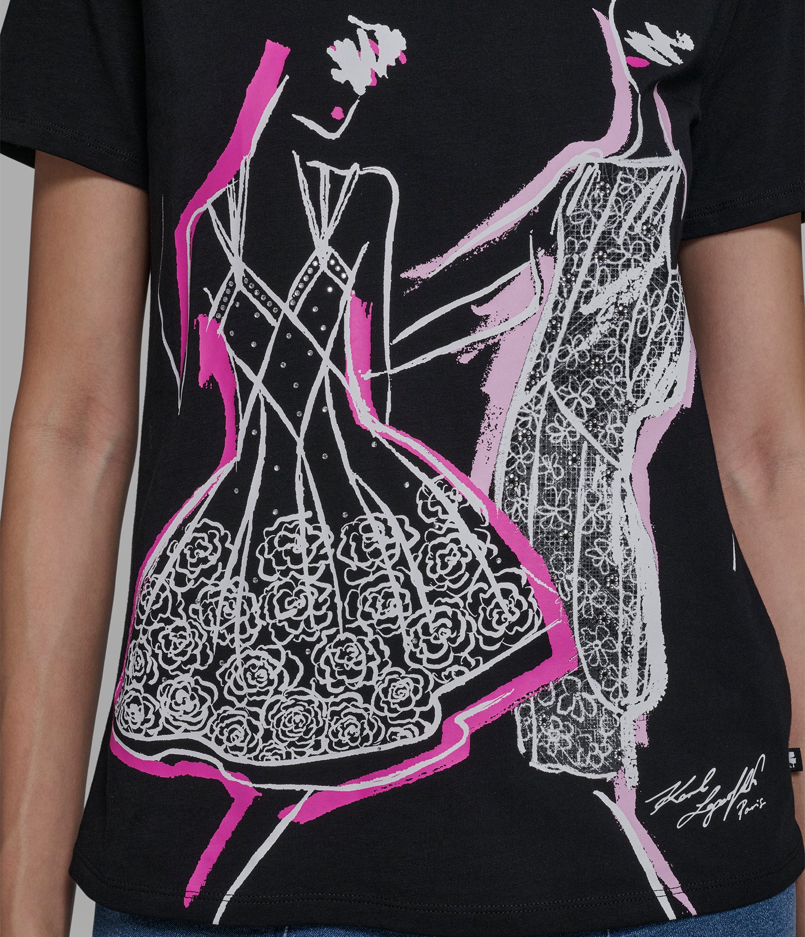 SKETCH GIRLS LOGO TEE VIEW 6 SKETCH GIRLS LOGO TEE VIEW 6