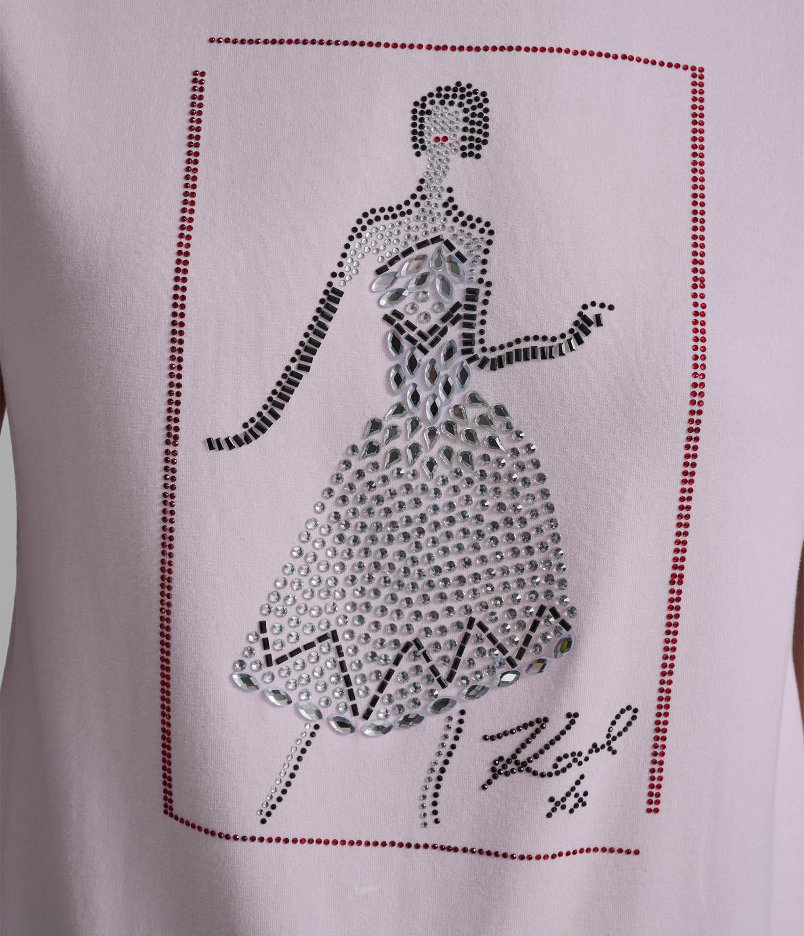 EMBELLISHED SKETCH LOGO TEE VIEW 6 EMBELLISHED SKETCH LOGO TEE VIEW 6