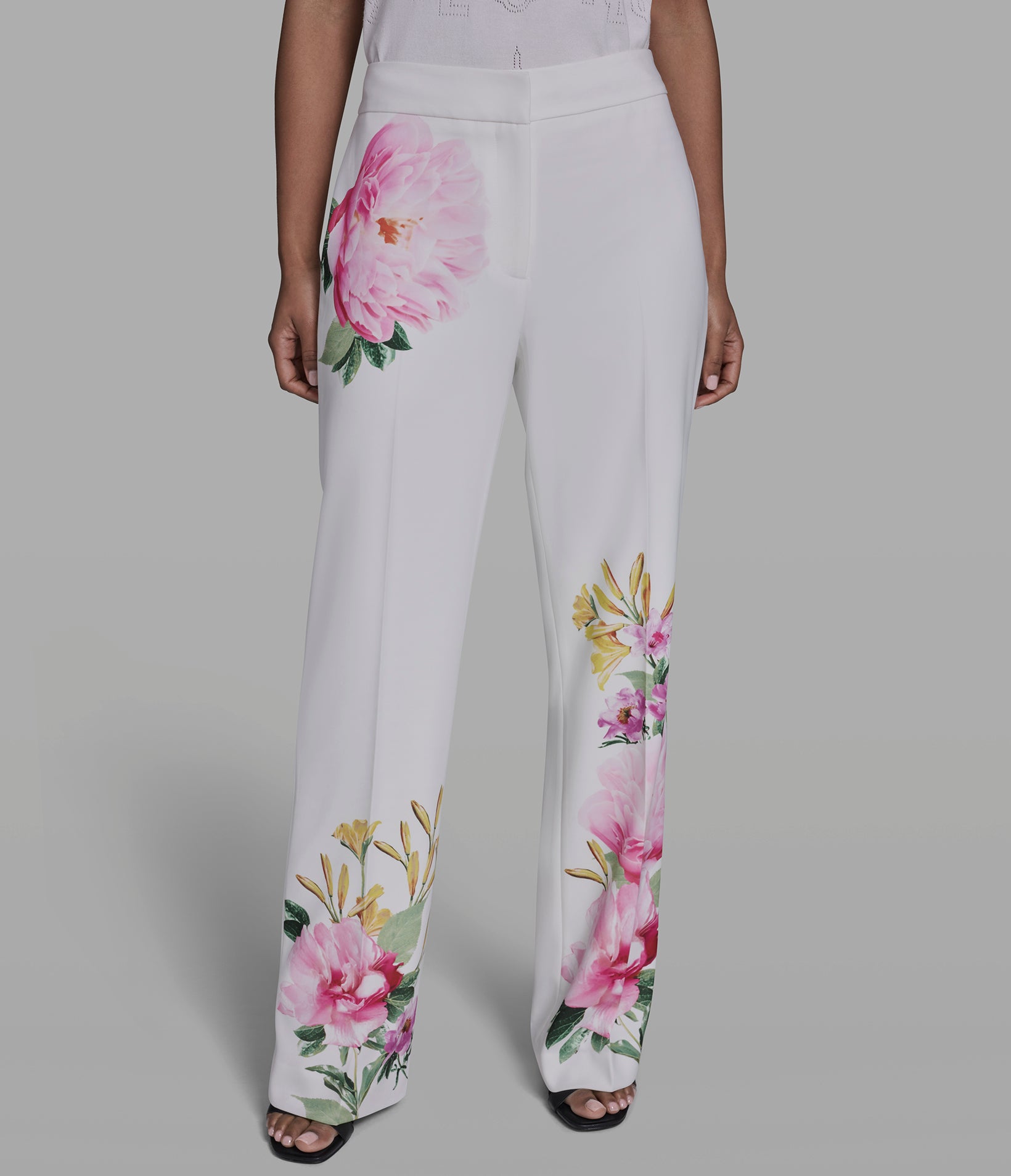 FLORAL STRAIGHT LEG PANT VIEW 1 | Women's Pants FLORAL STRAIGHT LEG PANT VIEW 1 | Women's Pants