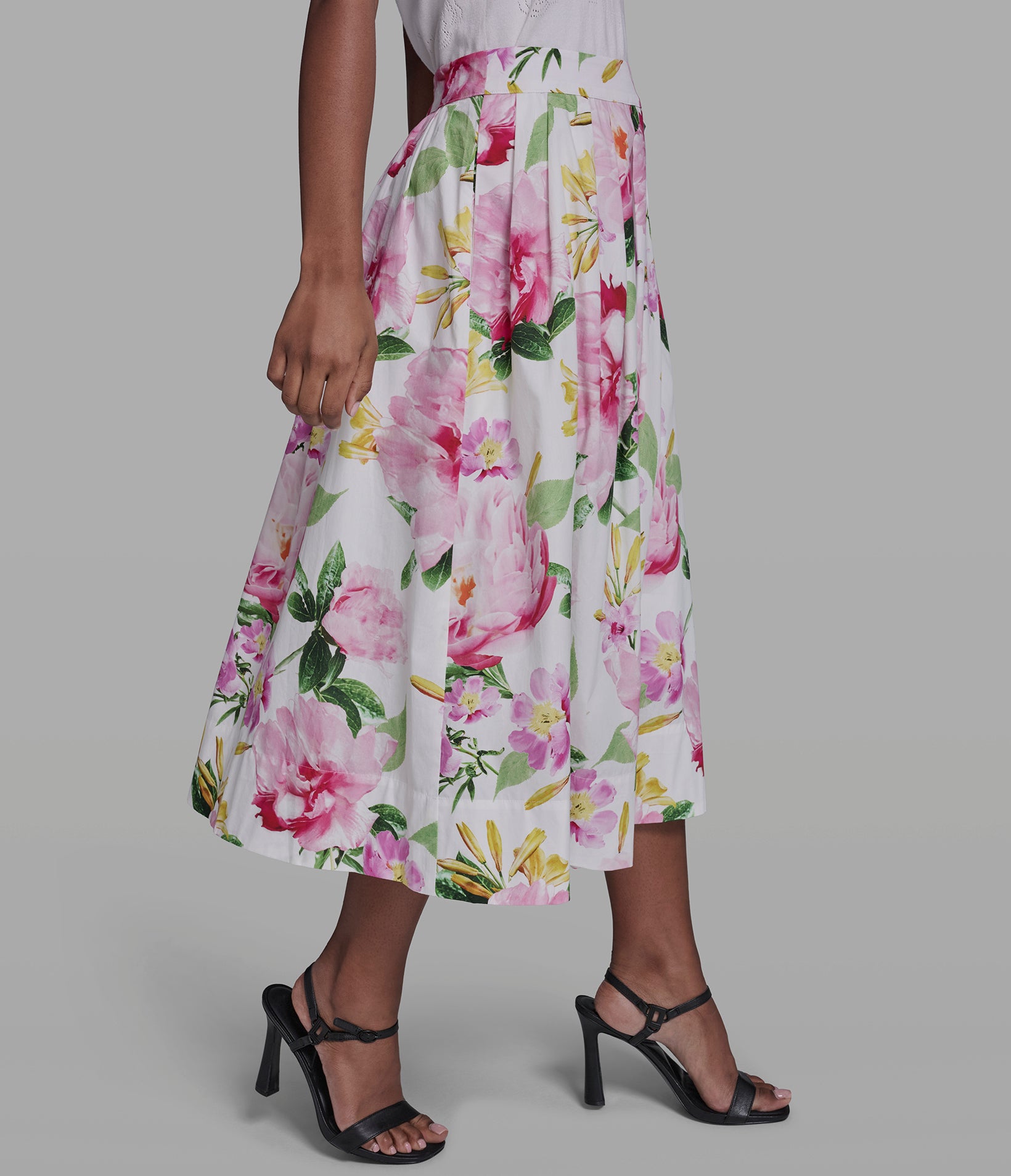 FLORAL PLEATED MIDI SKIRT View 1 | Women's Clothing FLORAL PLEATED MIDI SKIRT View 1 | Women's Clothing
