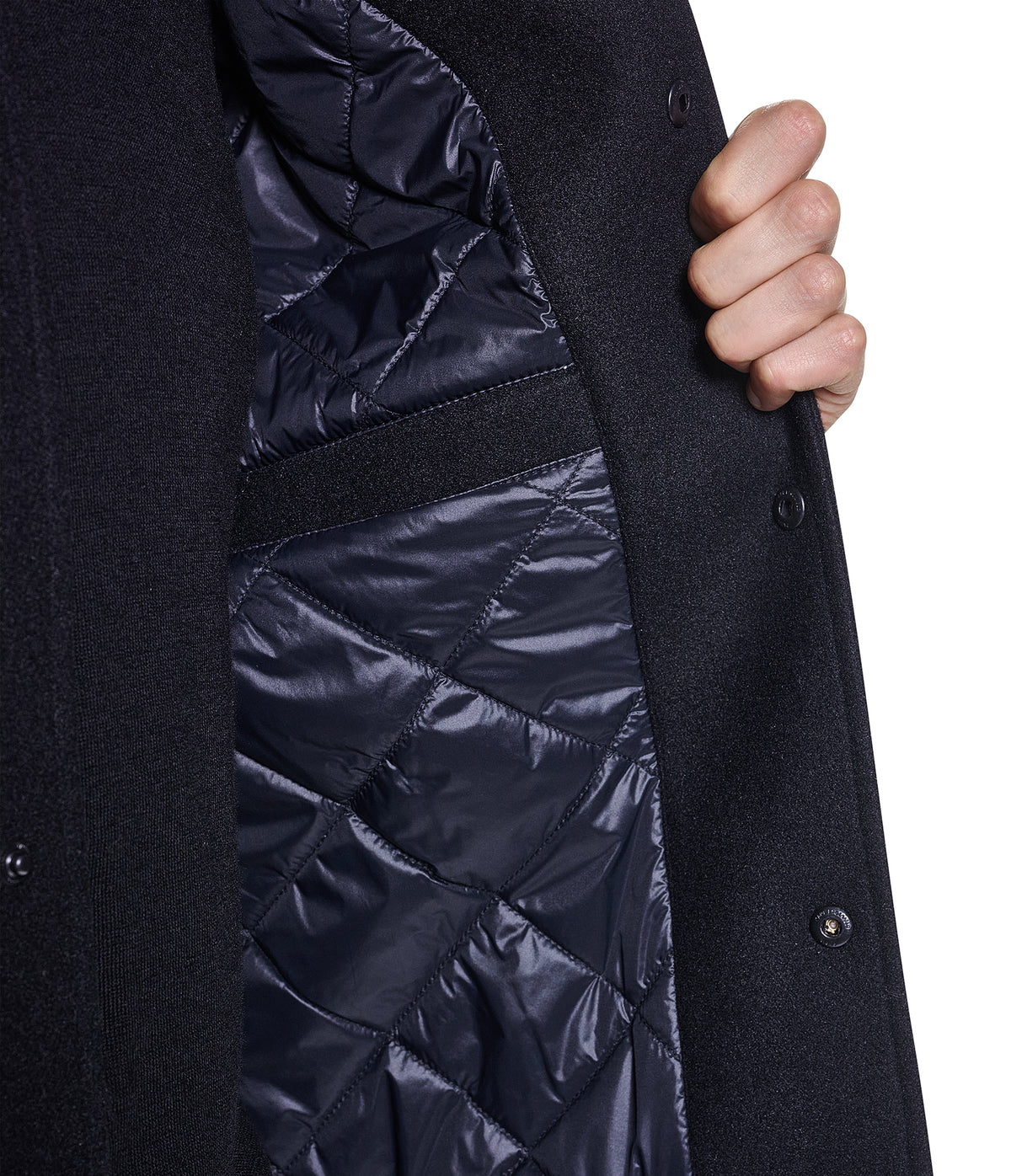 SCRIPT LOGO BOMBER VIEW 7 SCRIPT LOGO BOMBER VIEW 7