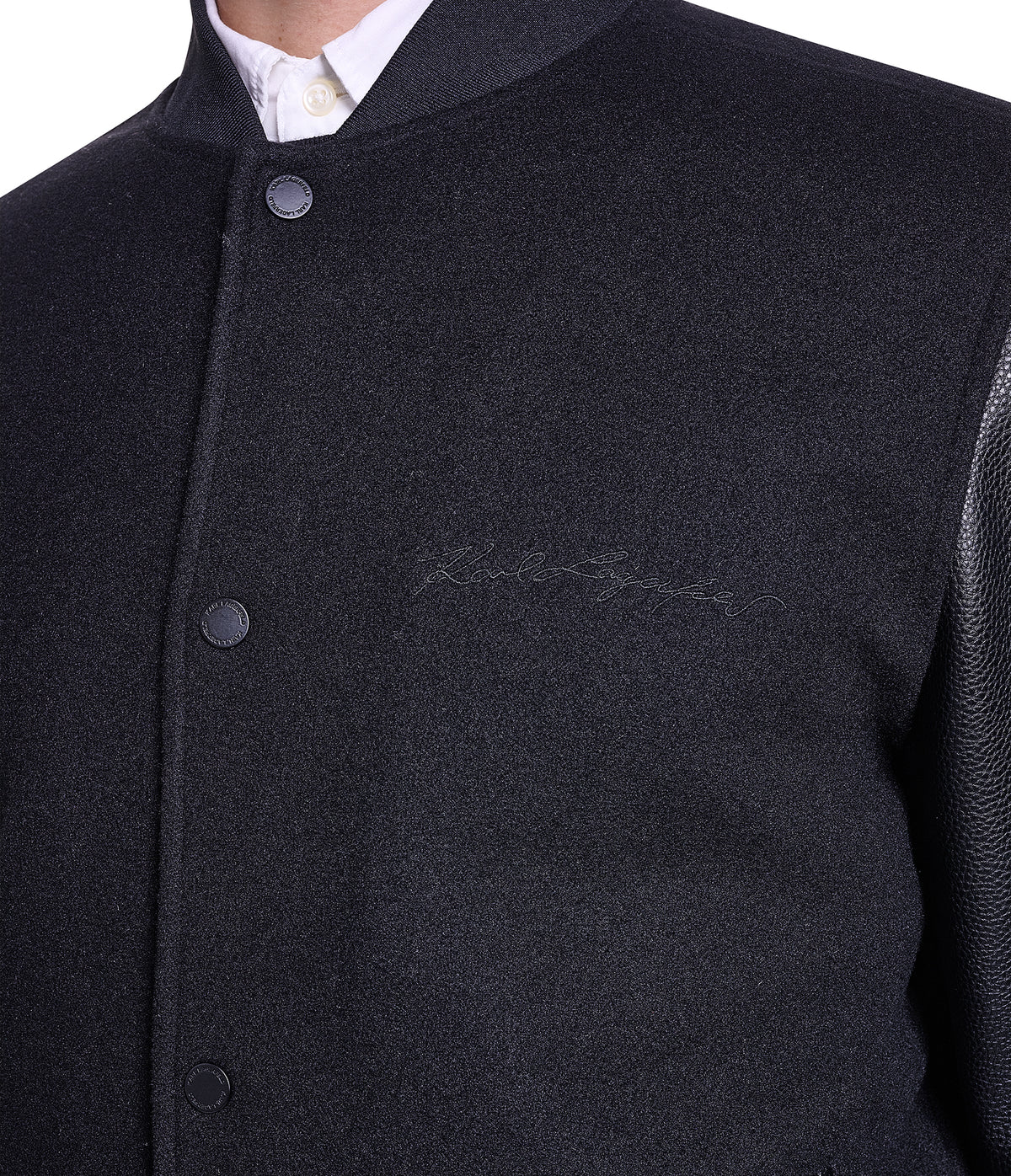 SCRIPT LOGO BOMBER VIEW 8 SCRIPT LOGO BOMBER VIEW 8