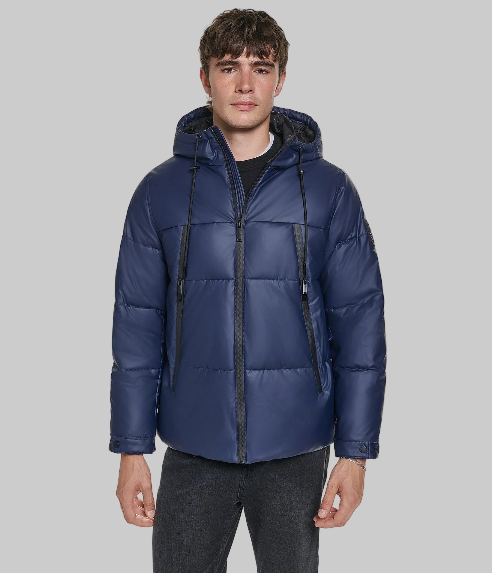MID WEIGHT HOODED PUFFER WITH POCKETS View 1 | Online Exclusive MID WEIGHT HOODED PUFFER WITH POCKETS View 1 | Online Exclusive