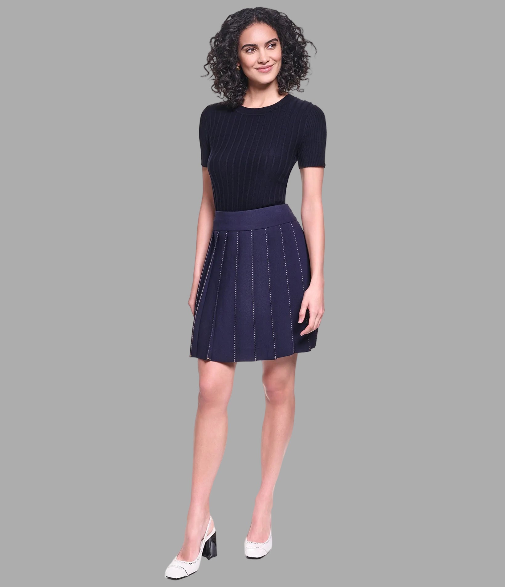 CONTRAST STITCH PLEATED MINI SKIRT VIEW 5 | Women's Pants & Skirts CONTRAST STITCH PLEATED MINI SKIRT VIEW 5 | Women's Pants & Skirts
