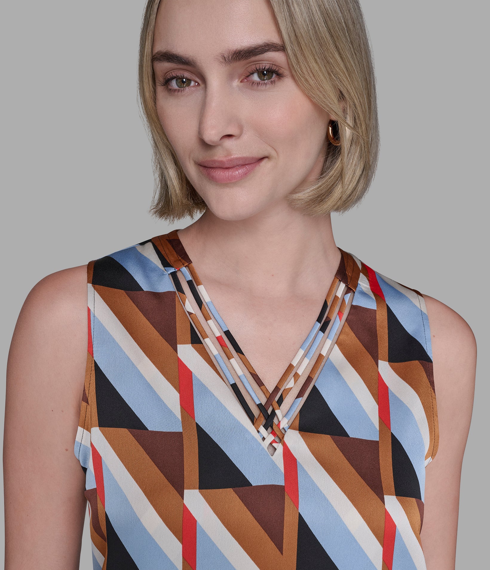 CRISS-CROSS TOP VIEW 5 | Women's Clothing CRISS-CROSS TOP VIEW 5 | Women's Clothing