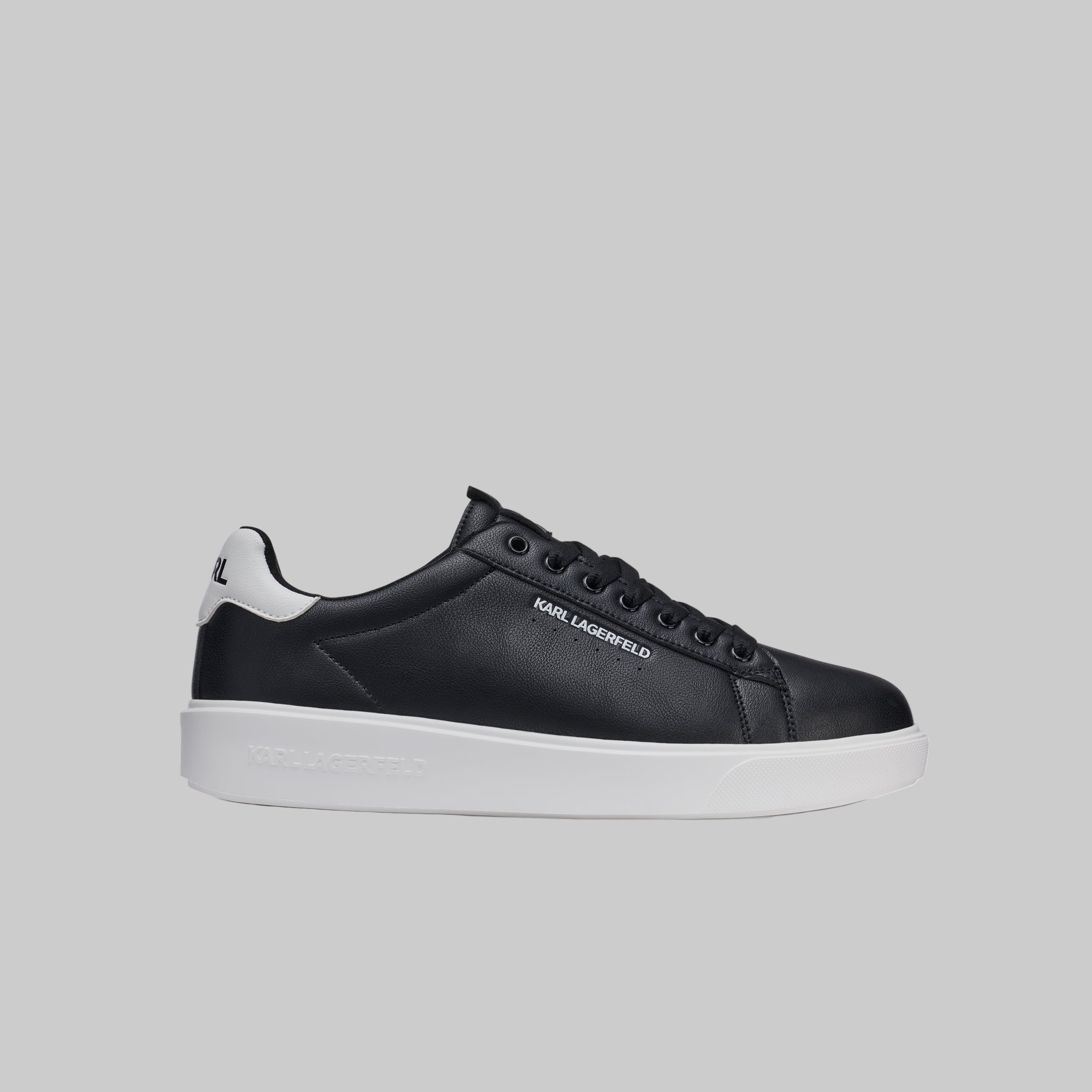 LEATHER SNEAKER WITH SIDE LOGO View 1 | Men's Sale LEATHER SNEAKER WITH SIDE LOGO View 1 | Men's Sale