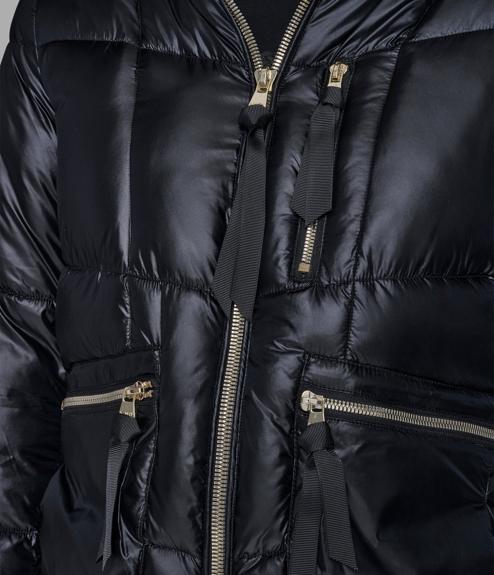 SHORT HOODED PUFFER VIEW 5 | WOMEN'S FALL COLLECTION SHORT HOODED PUFFER VIEW 5 | WOMEN'S FALL COLLECTION