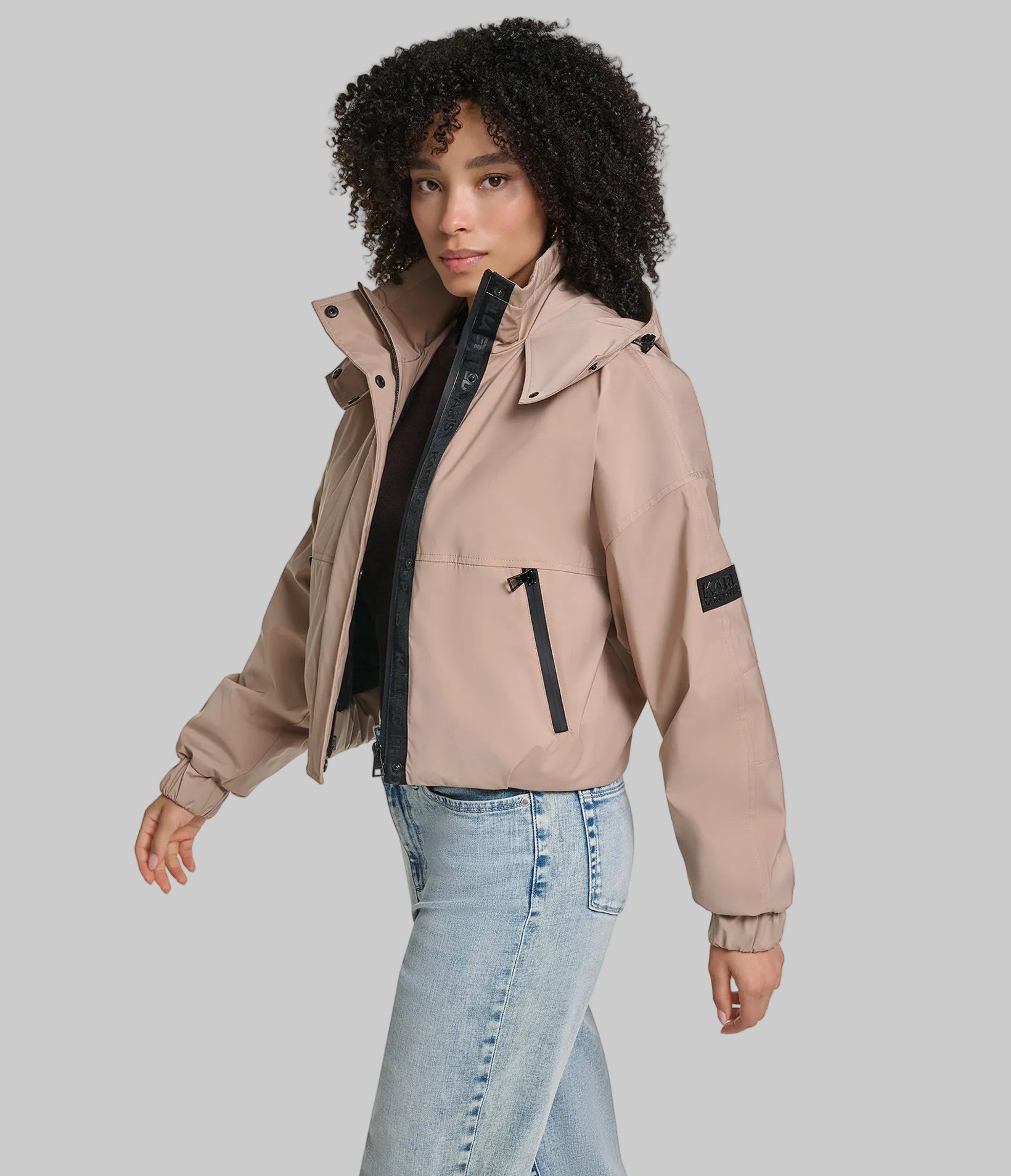 CROPPED LOGO BOMBER VIEW 5 | Trending Now CROPPED LOGO BOMBER VIEW 5 | Trending Now