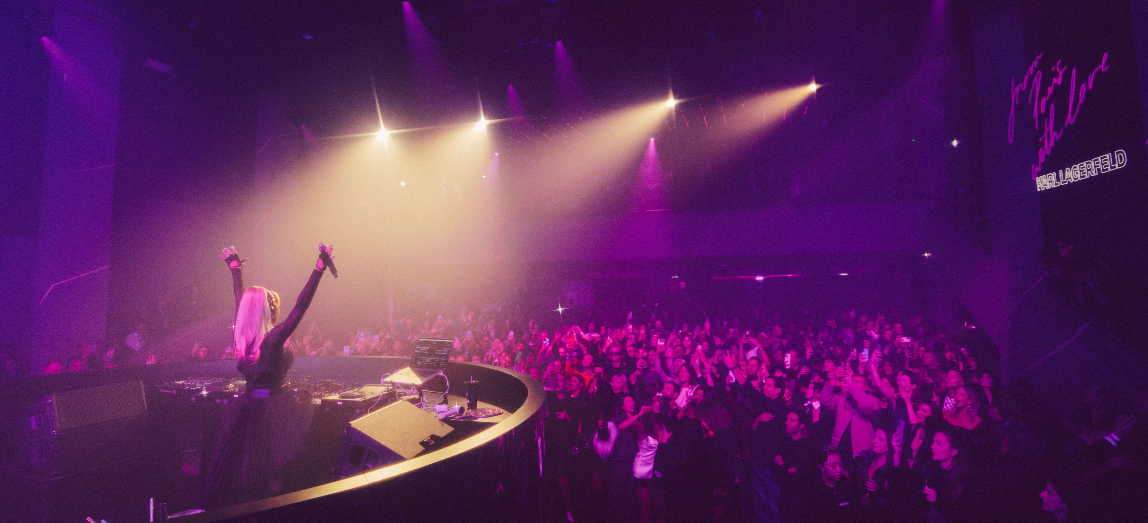 FROM PARIS WITH LOVE, THE PARTY | discover the campaign