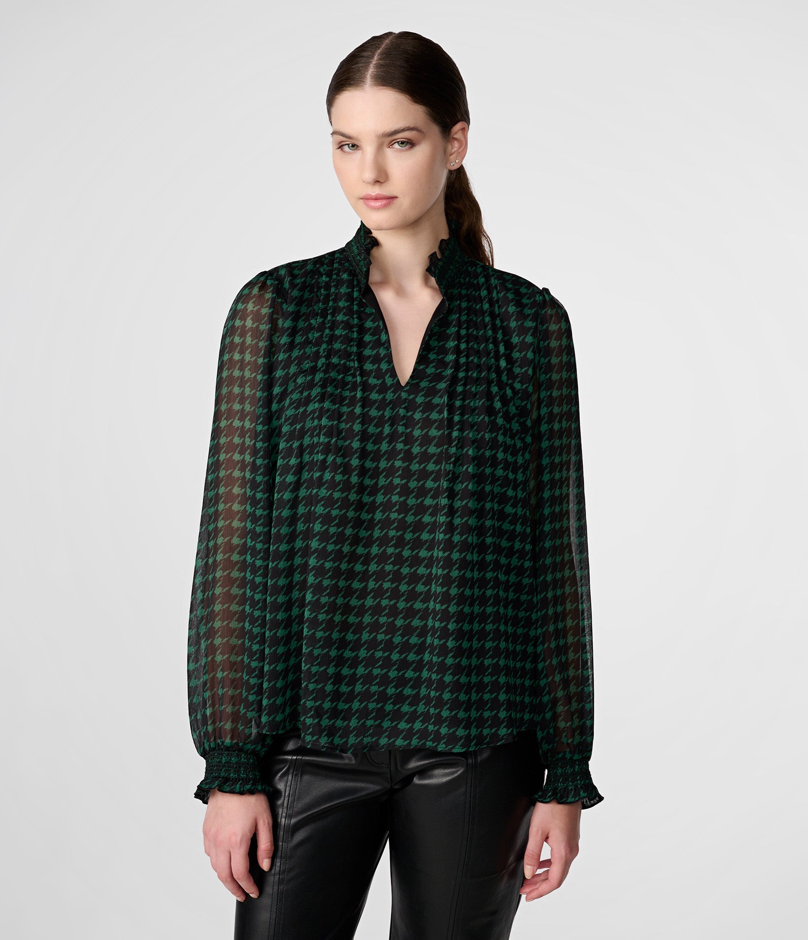 HOUNDSTOOTH SMOCKED DETAIL CHIFFON BLOUSE