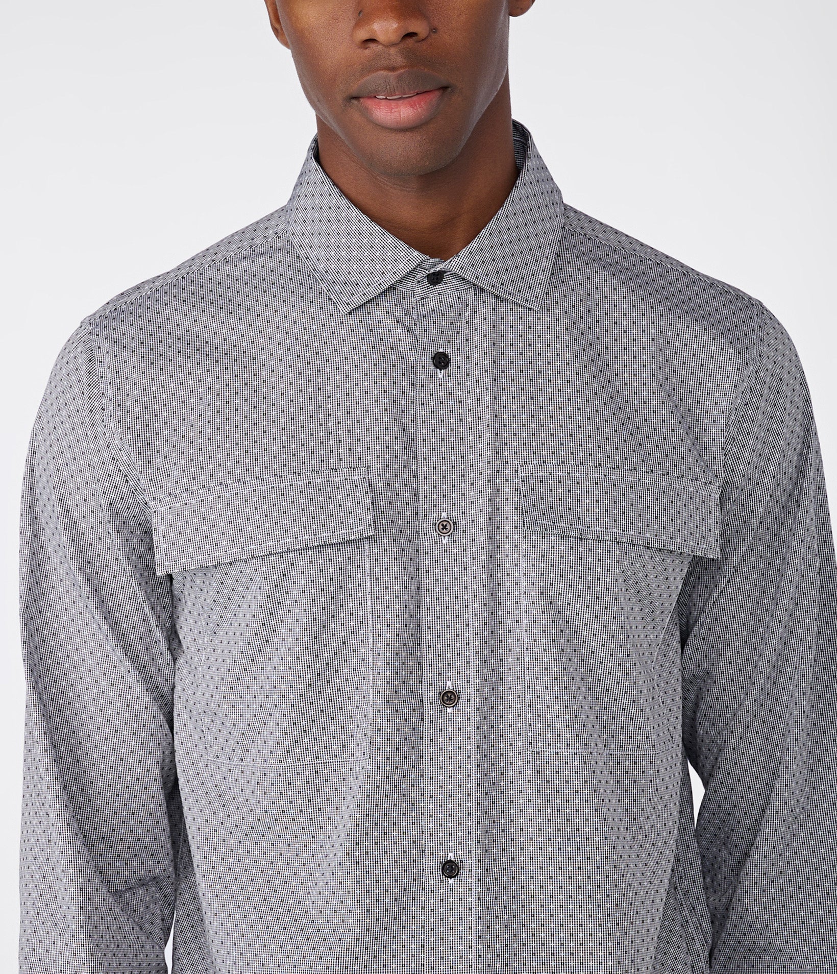 PRINTED CHEST POCKETS BUTTON UP