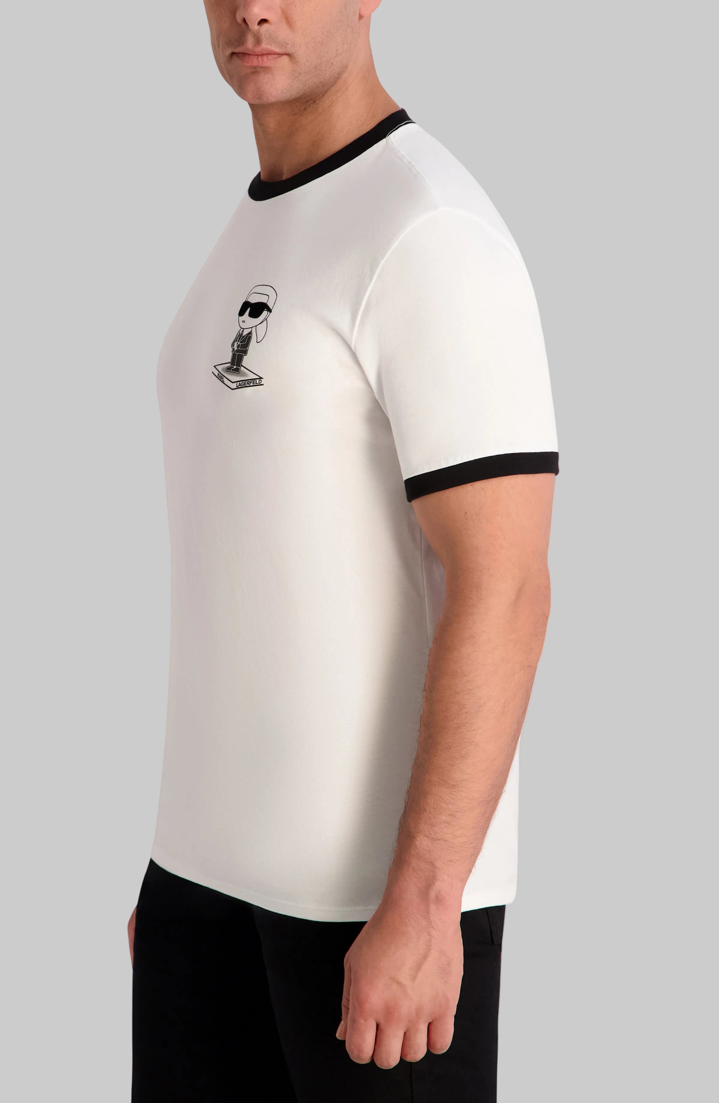 AWARD CEREMONY KARL TEE VIEW 3 AWARD CEREMONY KARL TEE VIEW 3