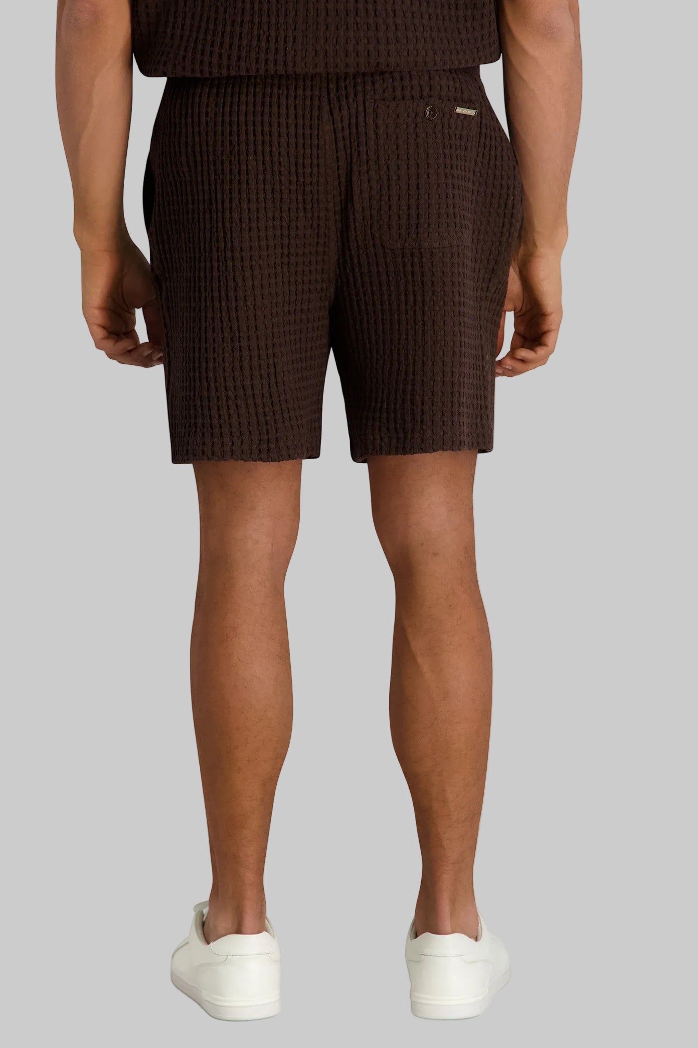 Textured Short With Drawstring Waistband | Pants & Denim | Karl