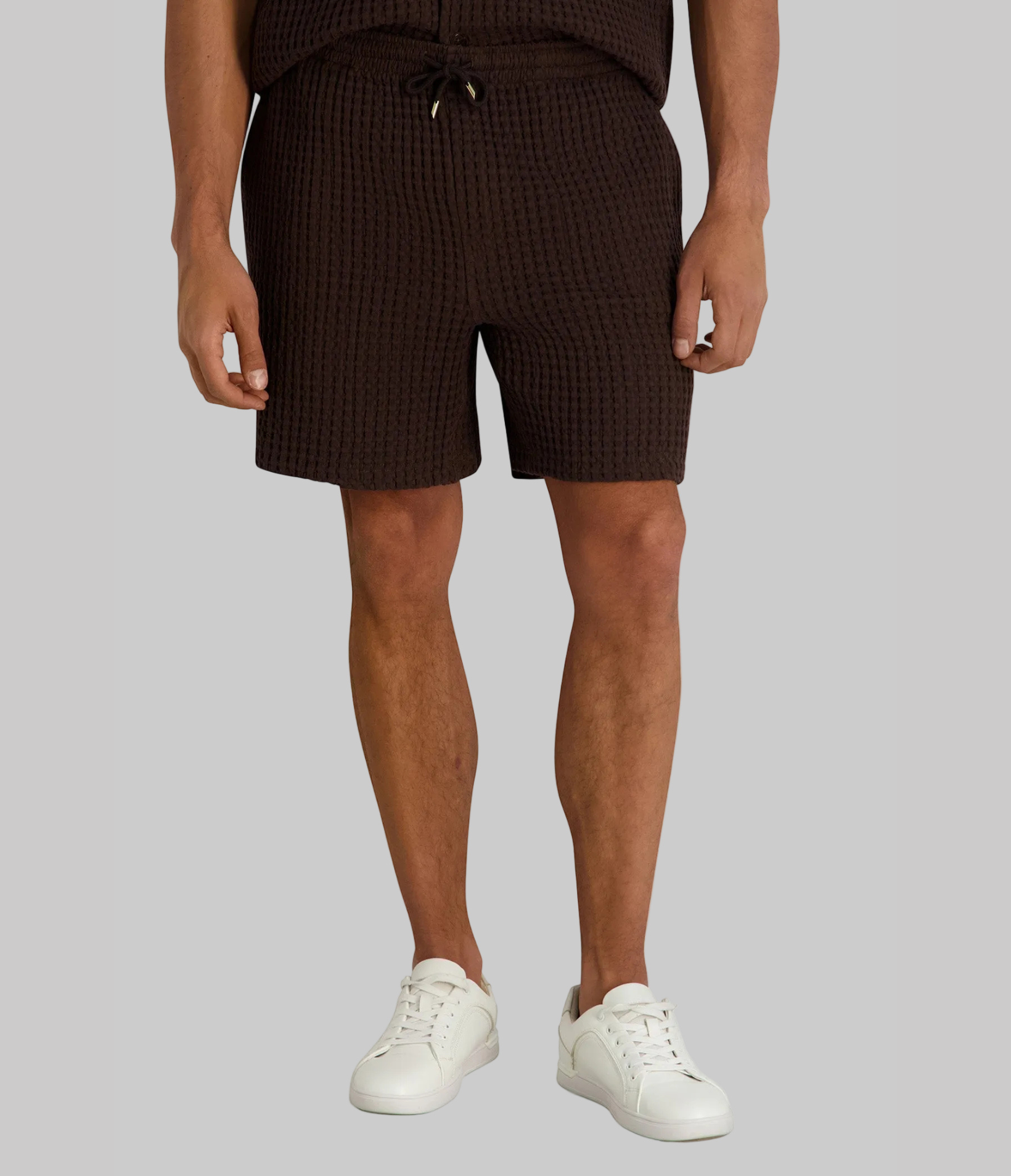 TEXTURED SHORT WITH DRAWSTRING WAISTBAND View 1 | Men's Clothing TEXTURED SHORT WITH DRAWSTRING WAISTBAND View 1 | Men's Clothing