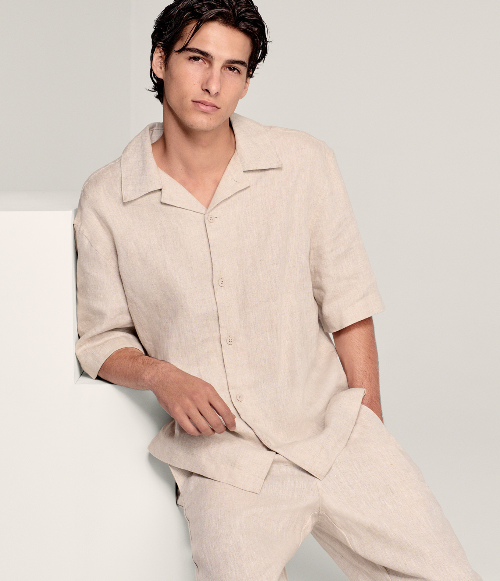 LINEN COTTON OVERSIZED CAMP SHIRT View 1 | Men's Spring Collection LINEN COTTON OVERSIZED CAMP SHIRT View 1 | Men's Spring Collection