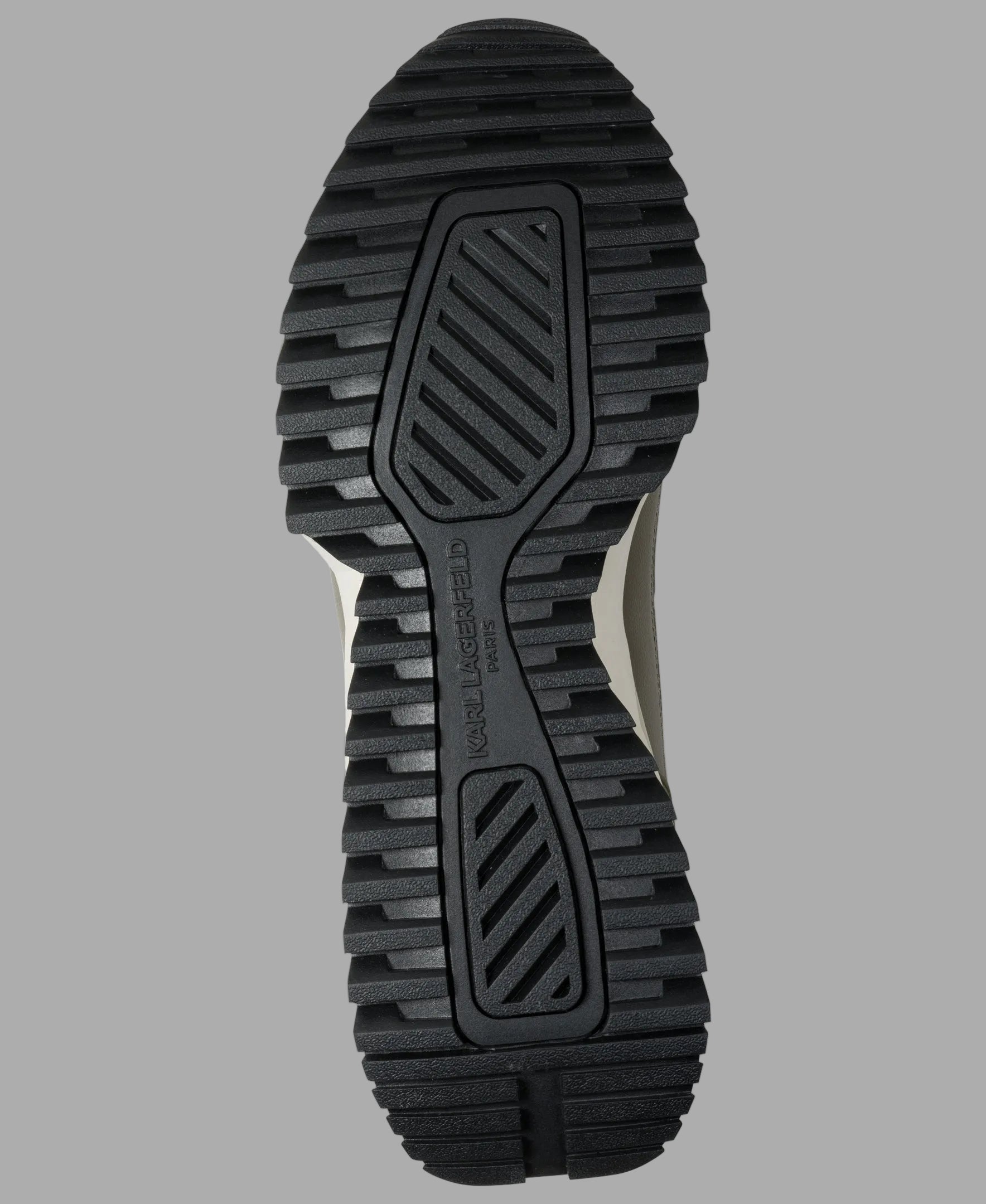 CLOVIS MIXED MEDIA RUNNER VIEW 5