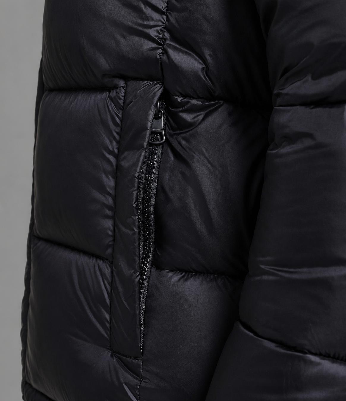 HOODED QUILTED SHORT PUFFER VIEW 10