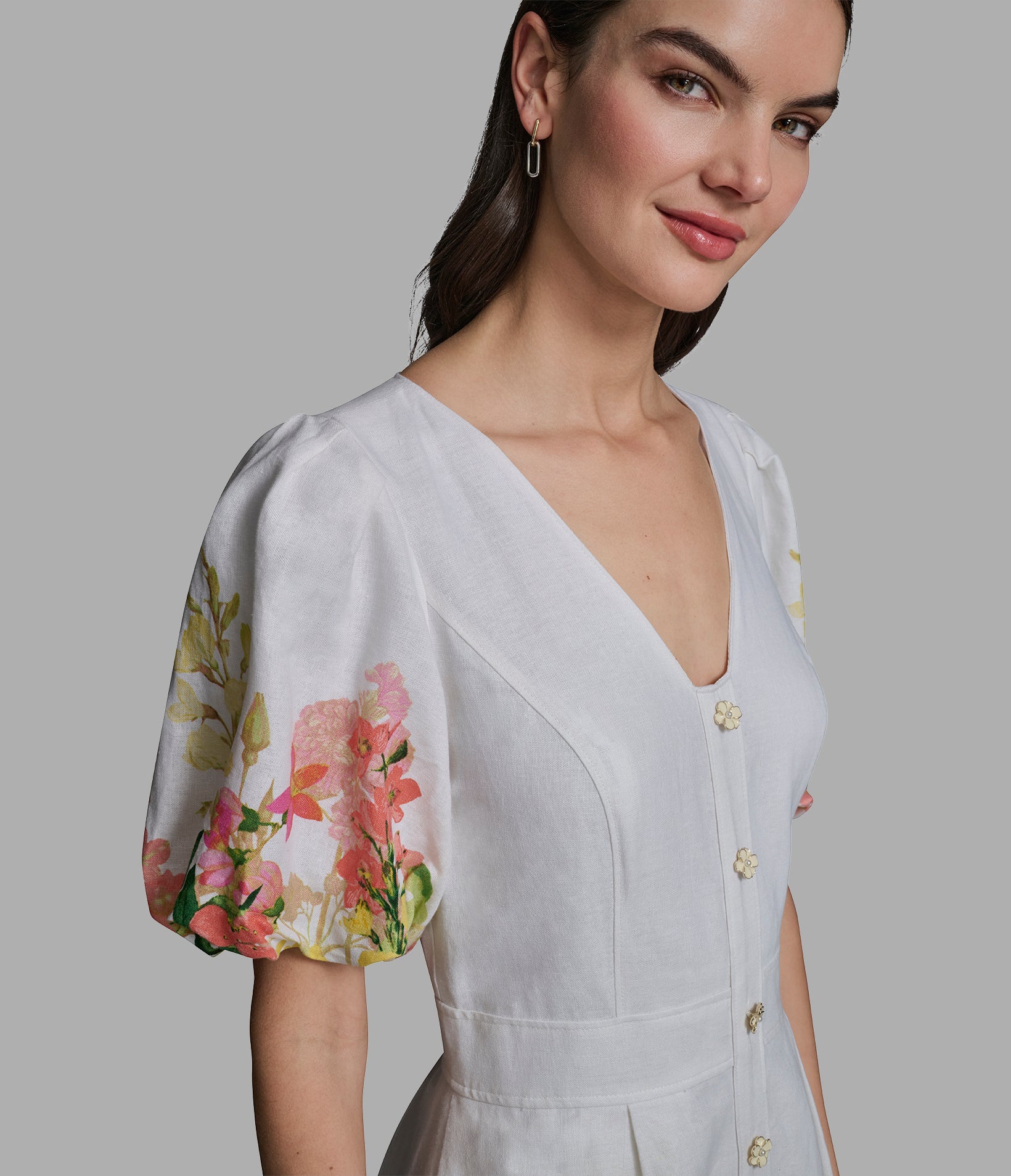 SHORT SLEEVE FLORAL FIT & FLARE DRESS VIEW 5