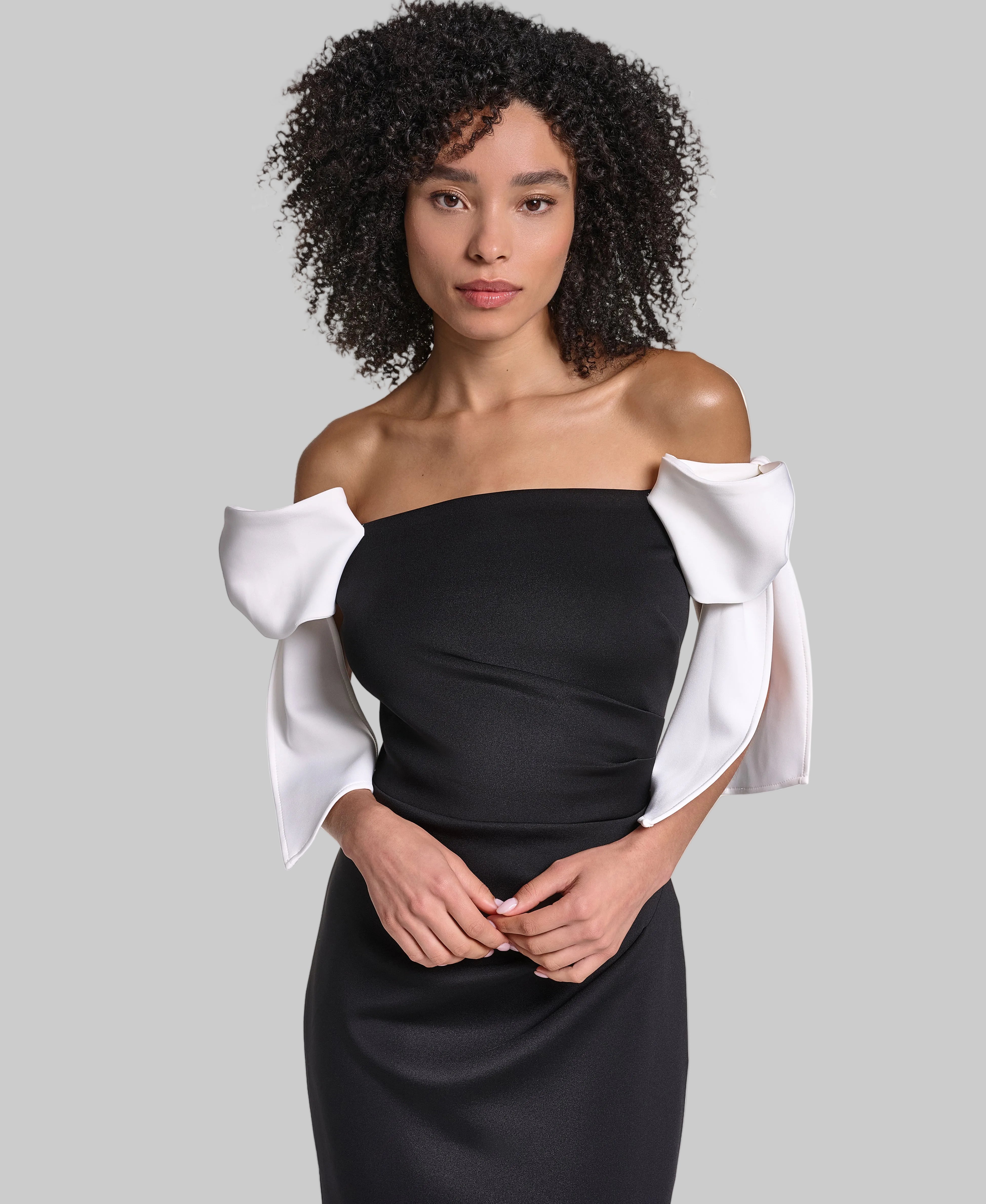 CREPE COLUMN GOWN WITH BOW DETAILS AT SHOULDERS VIEW 5