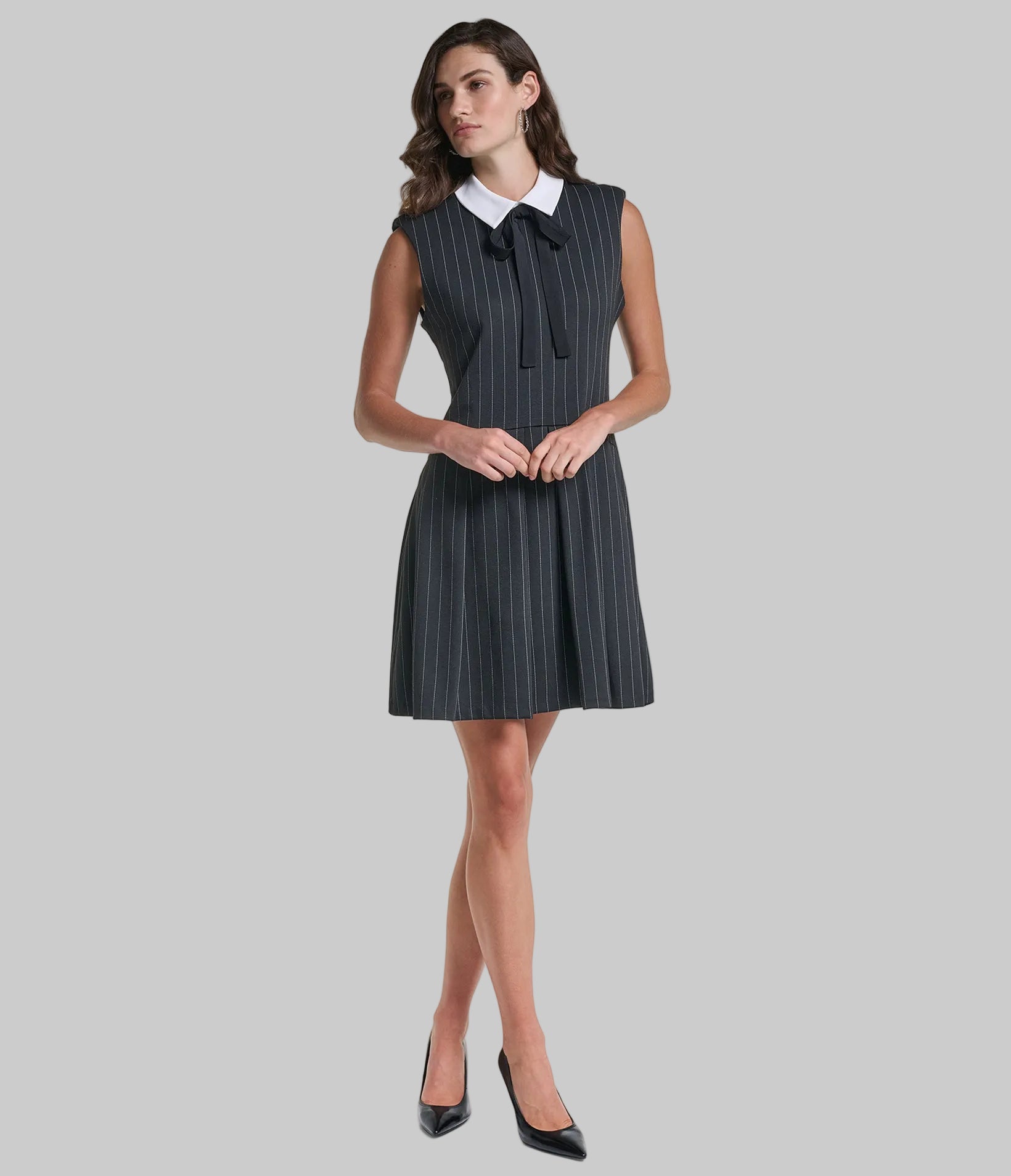 PINSTRIPE DRESS WITH CONTRAST COLLAR VIEW 4