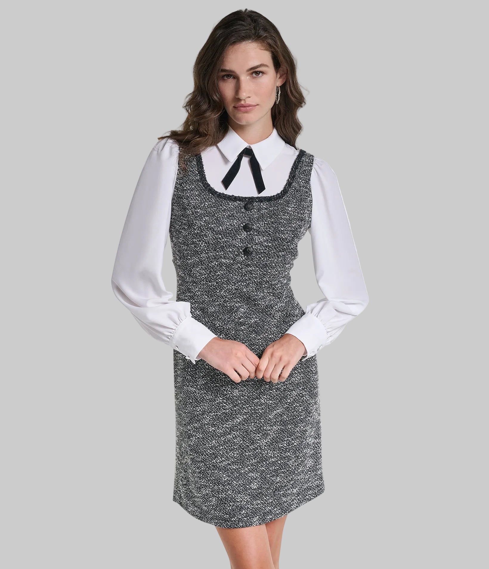 TWOEFFER DRESS WITH BOW VIEW 2