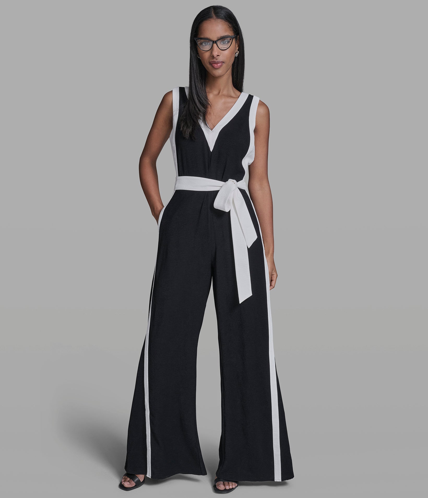 CONTRAST TRIM JUMPSUIT VIEW 4