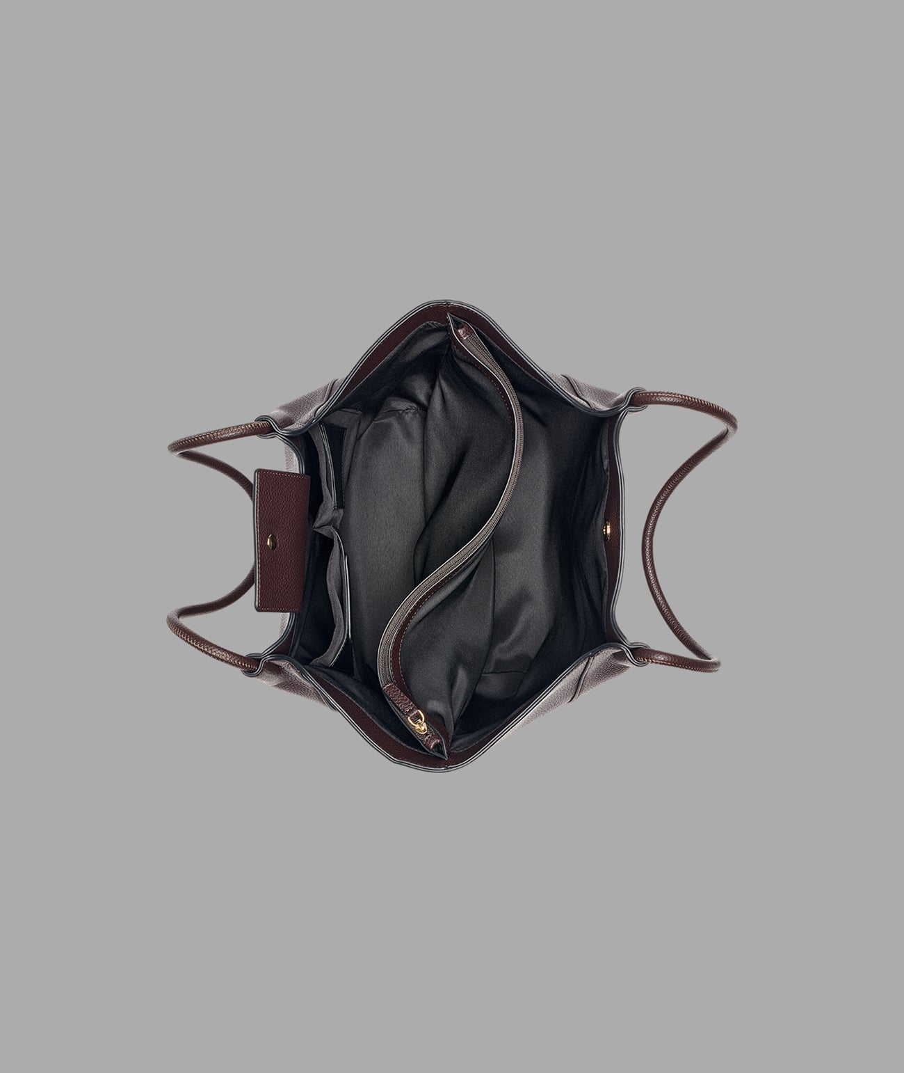 CROIX TOTE WITH KARL POM VIEW 4