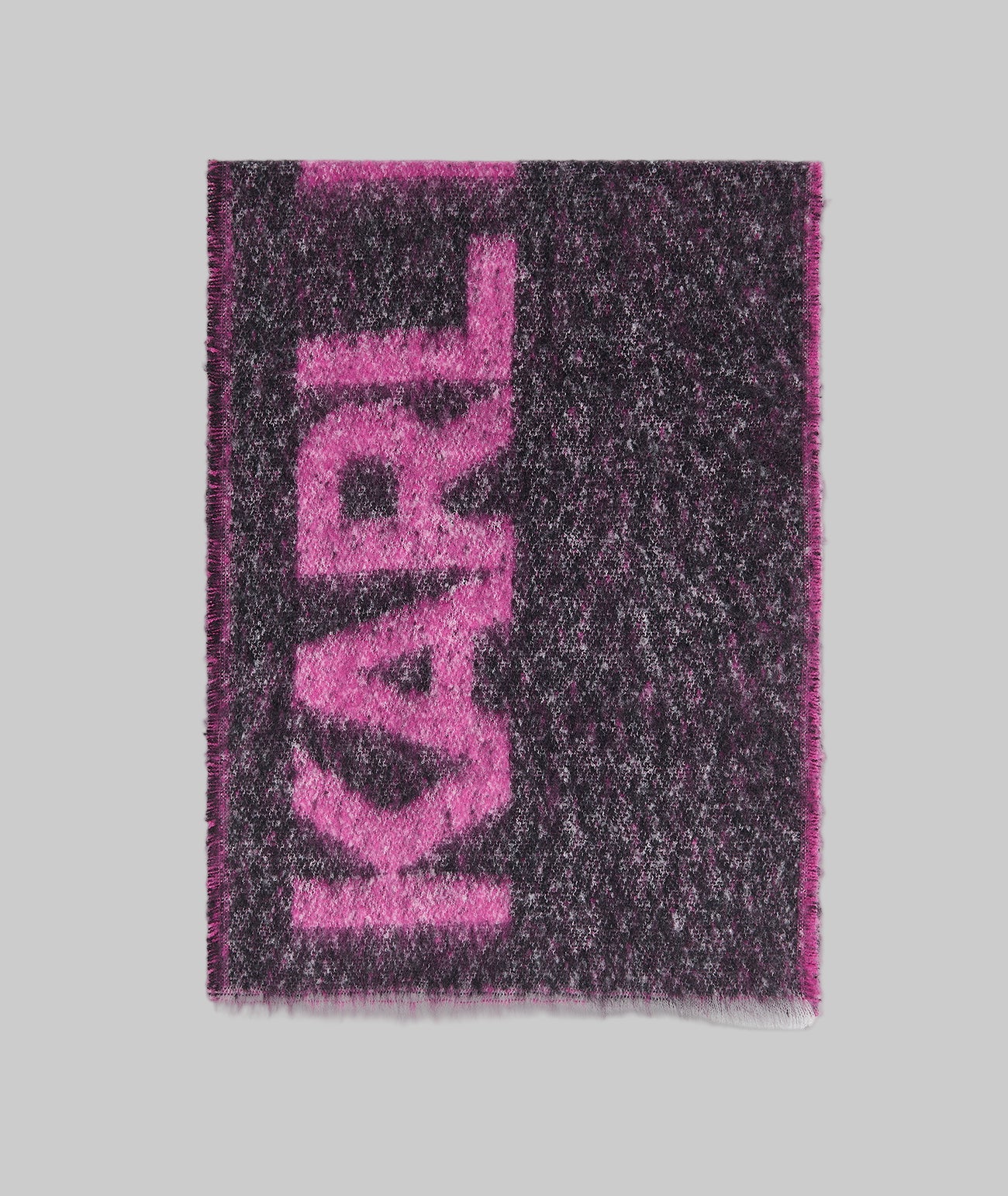 LOGO FLUFFY BLANKET SCARF VIEW 3