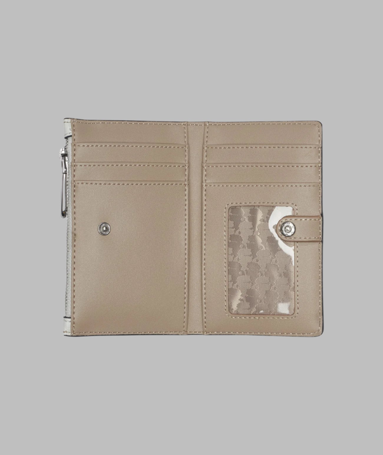 BIFOLD CARD CASE VIEW 4