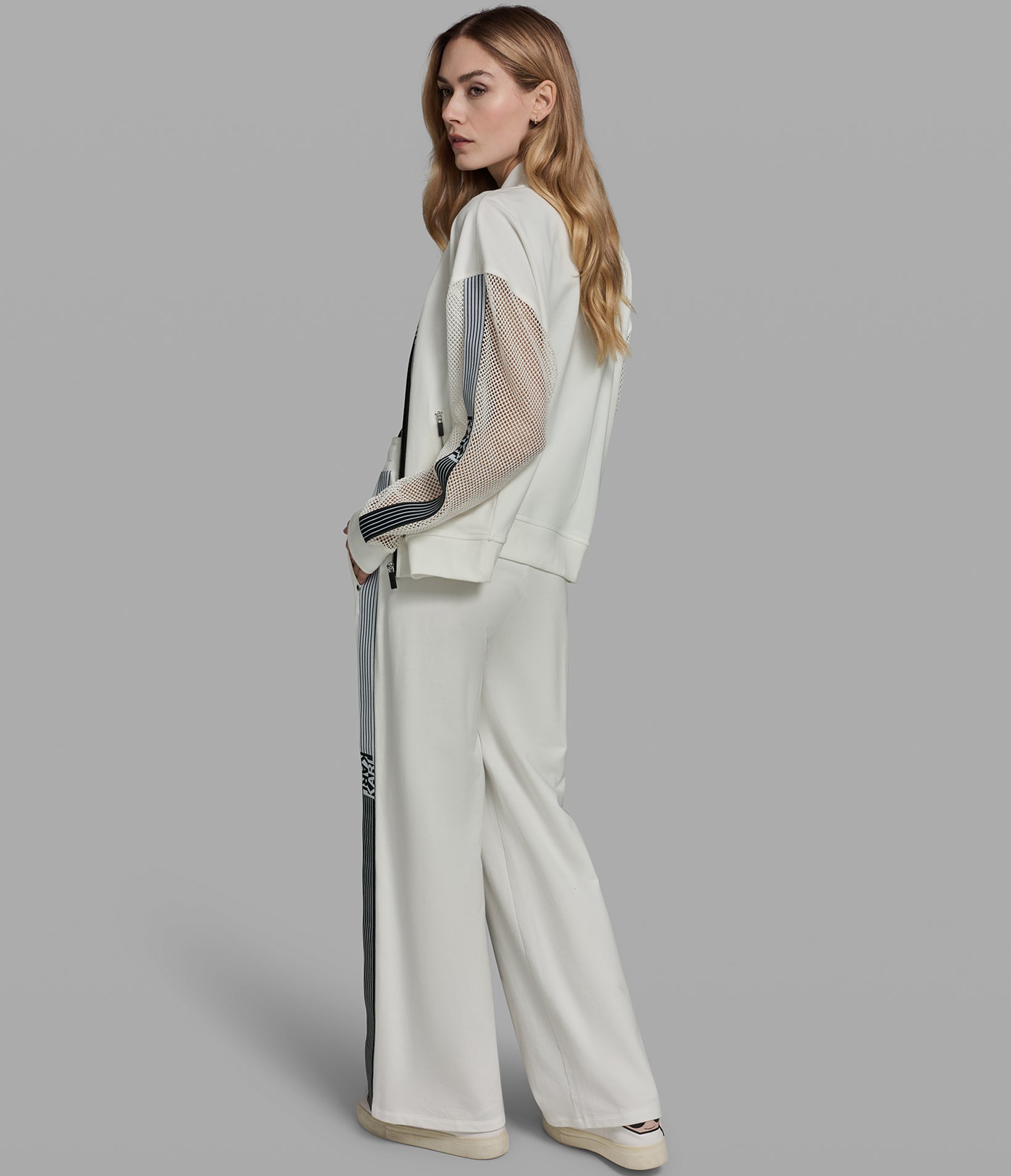 LOGO STRIPE WIDE LEG PANT VIEW 7