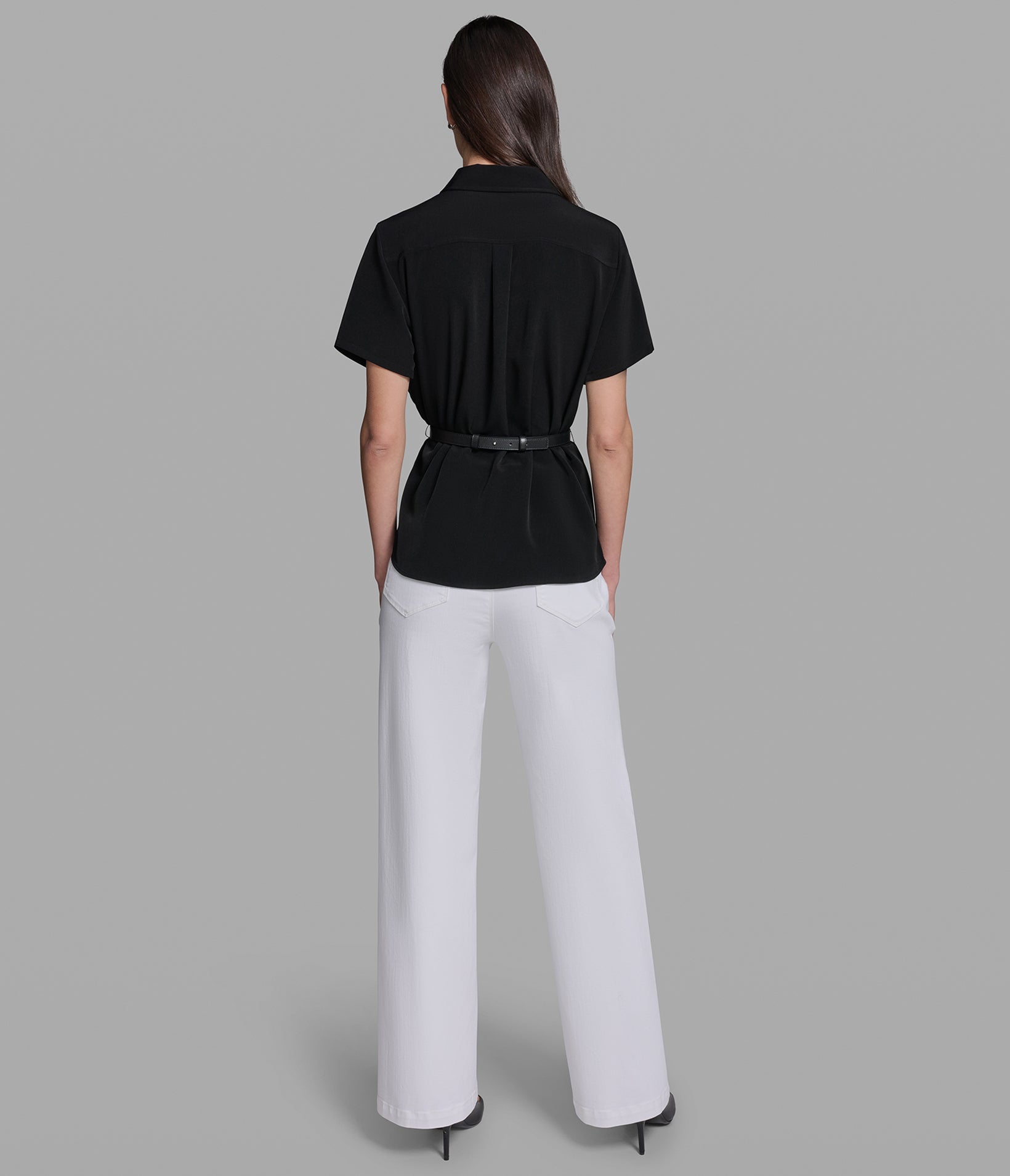SHORT SLEEVE TOP WITH FLOWER BELT VIEW 5