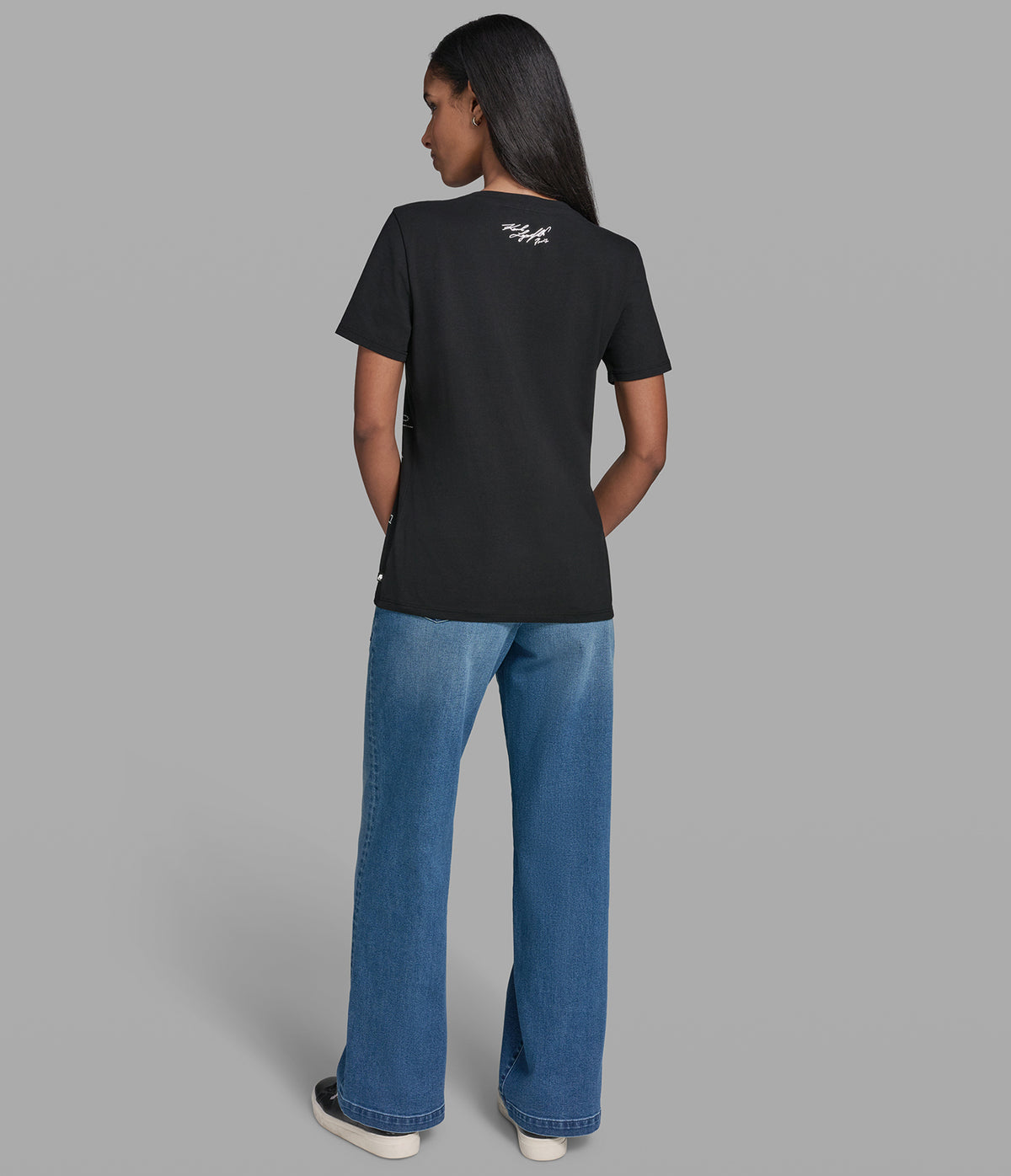 PARIS SEQUIN SIGNATURE TEE VIEW 5